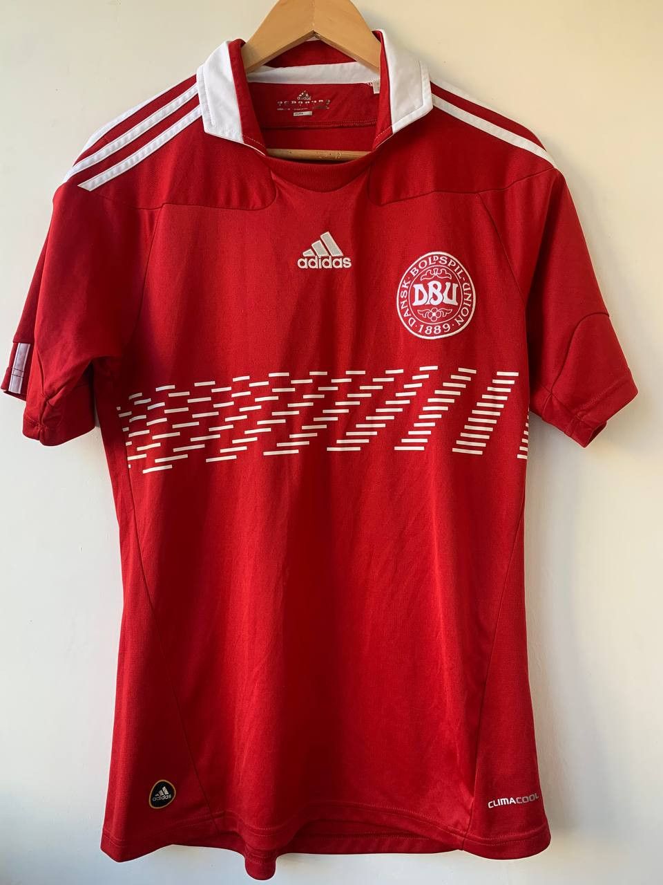 Adidas Adidas DBU 2010 Dansk Soccer Jersey Size US S / EU 44-46 / 1 - 1 Thumbnail