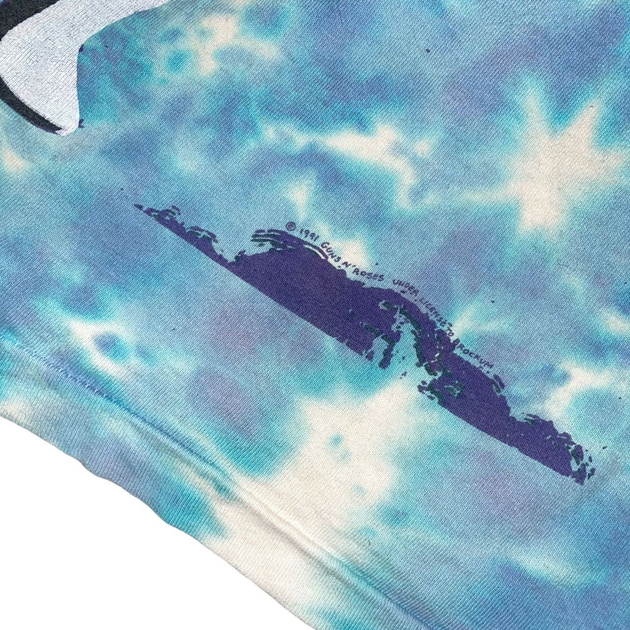 Band Tees Vintage Guns N Roses Use Your Illusion Tie Dye Tour t shirt Size US XL / EU 56 / 4 - 5 Thumbnail