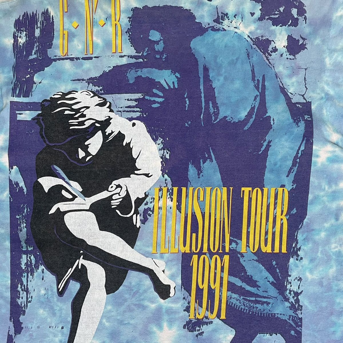 Band Tees Vintage Guns N Roses Use Your Illusion Tie Dye Tour t shirt Size US XL / EU 56 / 4 - 7 Thumbnail