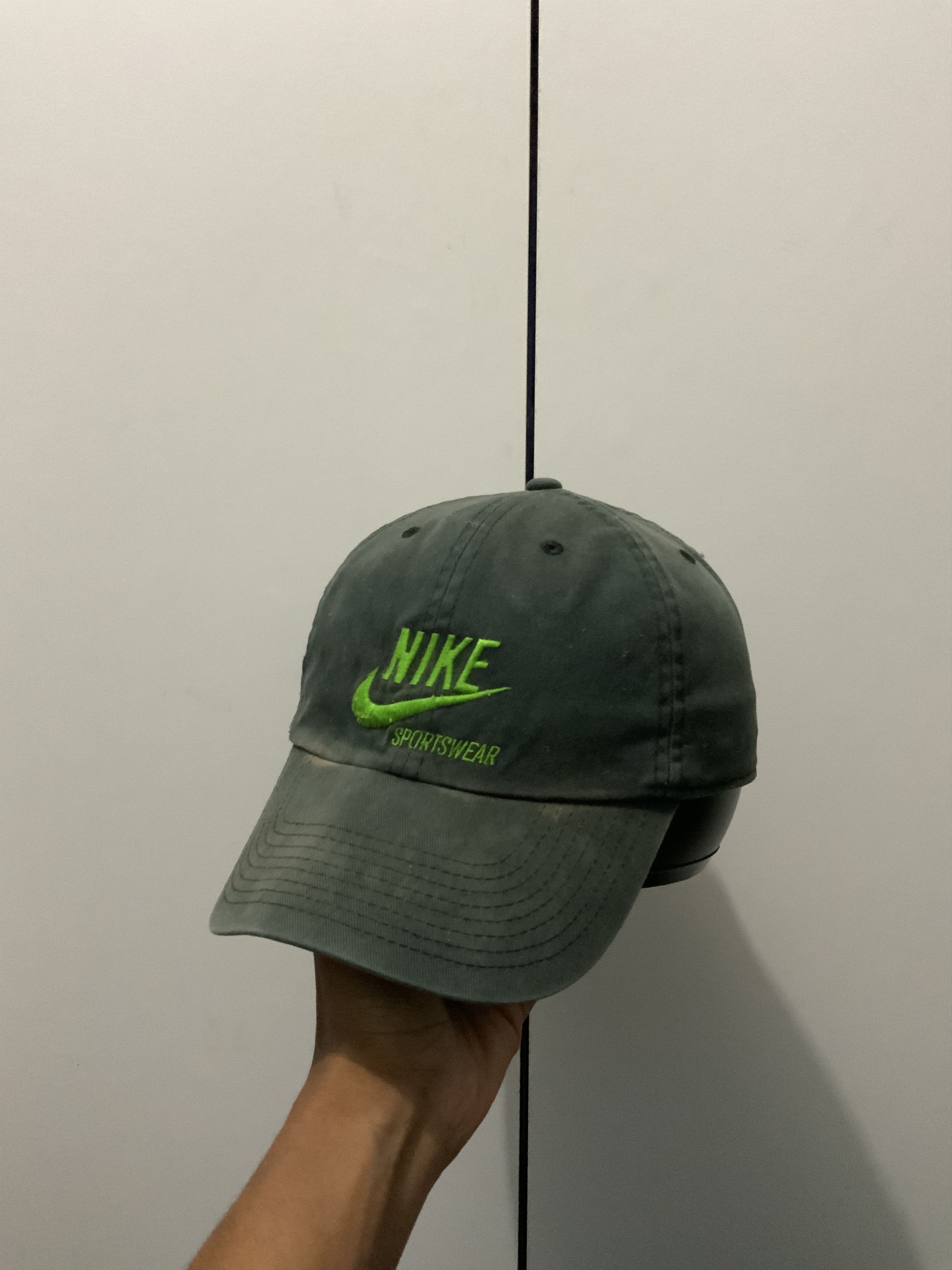 Nike Nike Sportswear Fade Hat Cap Size ONE SIZE - 2 Thumbnail