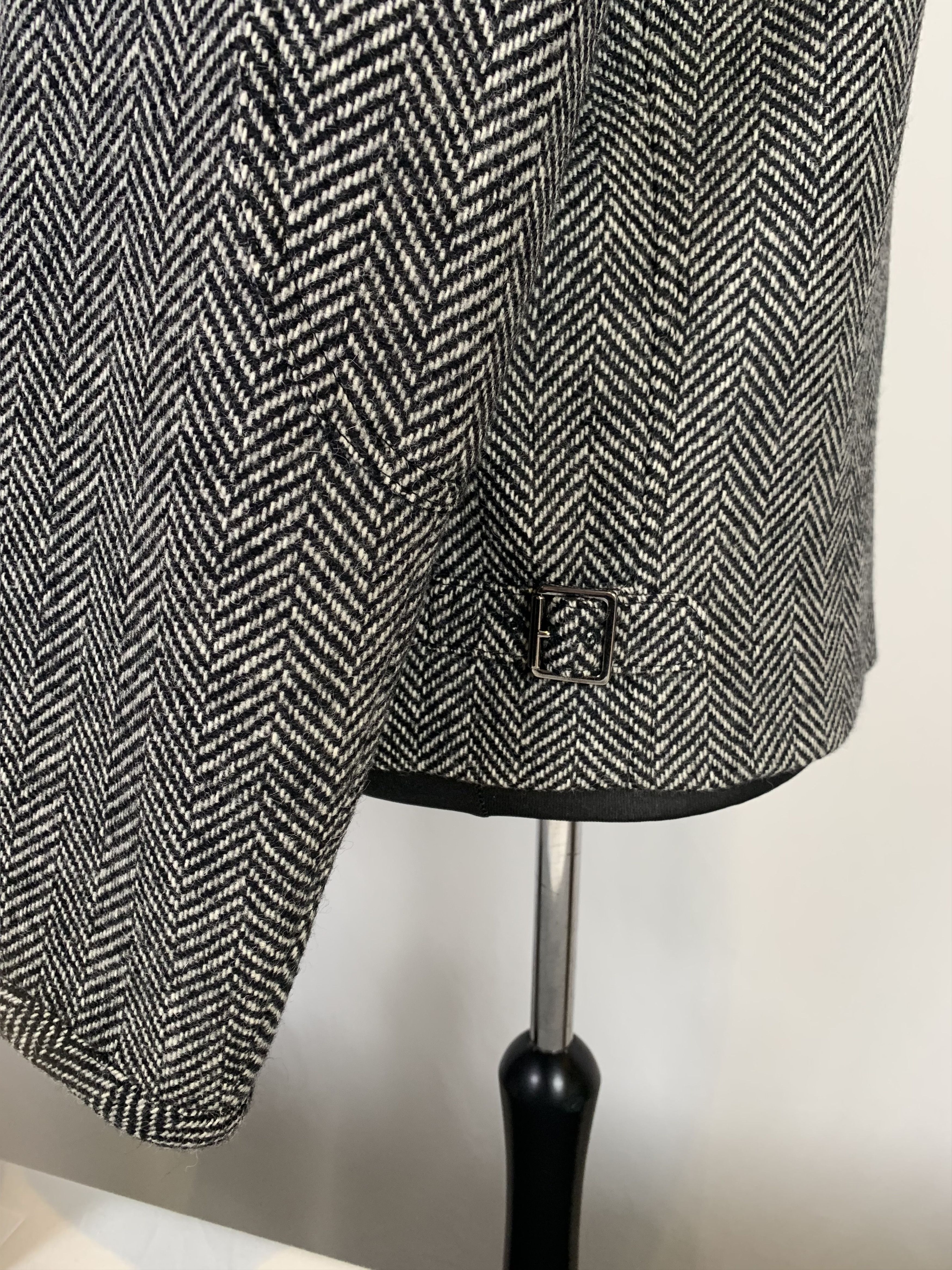 Valentino Valentino Diamante Studded Jacket Size US M / EU 48-50 / 2 - 8 Thumbnail