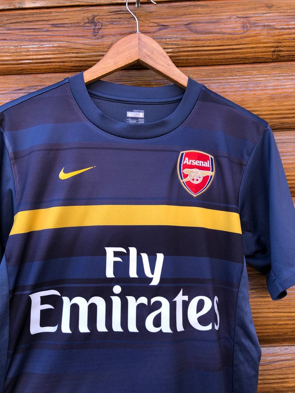 Nike ARSENAL LONDON HOME FOOTBALL SHIRT SOCCER JERSEY NIKE Size US S / EU 44-46 / 1 - 2 Thumbnail