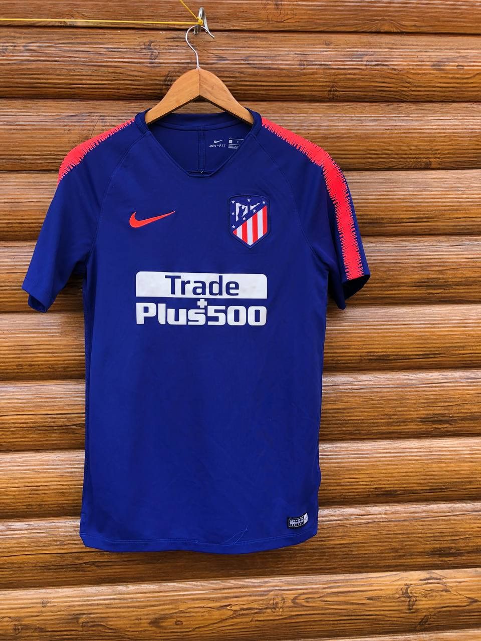 Nike ATLETICO MADRID FOOTBALL SHIRT SOCCER JERSEY NIKE Size US S / EU 44-46 / 1 - 1 Thumbnail