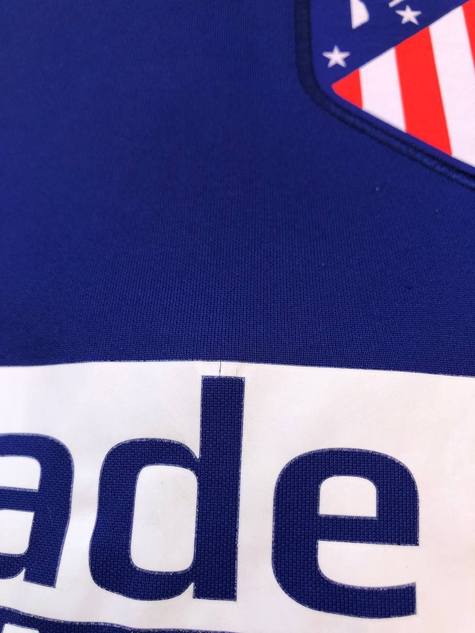 Nike ATLETICO MADRID FOOTBALL SHIRT SOCCER JERSEY NIKE Size US S / EU 44-46 / 1 - 4 Thumbnail