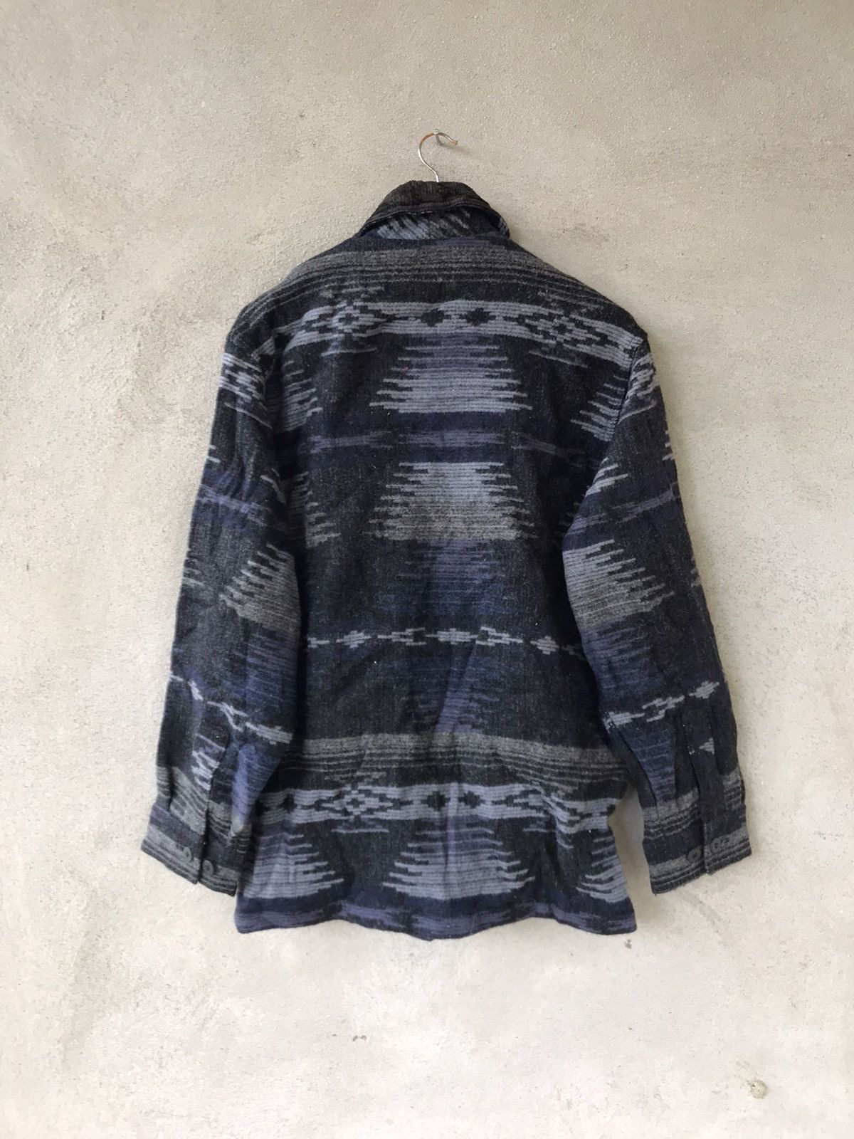 Woolrich Woolen Mills RARE VINTAGE WOOLRICH NATIVE STYLE JACKET Size US M / EU 48-50 / 2 - 5 Thumbnail