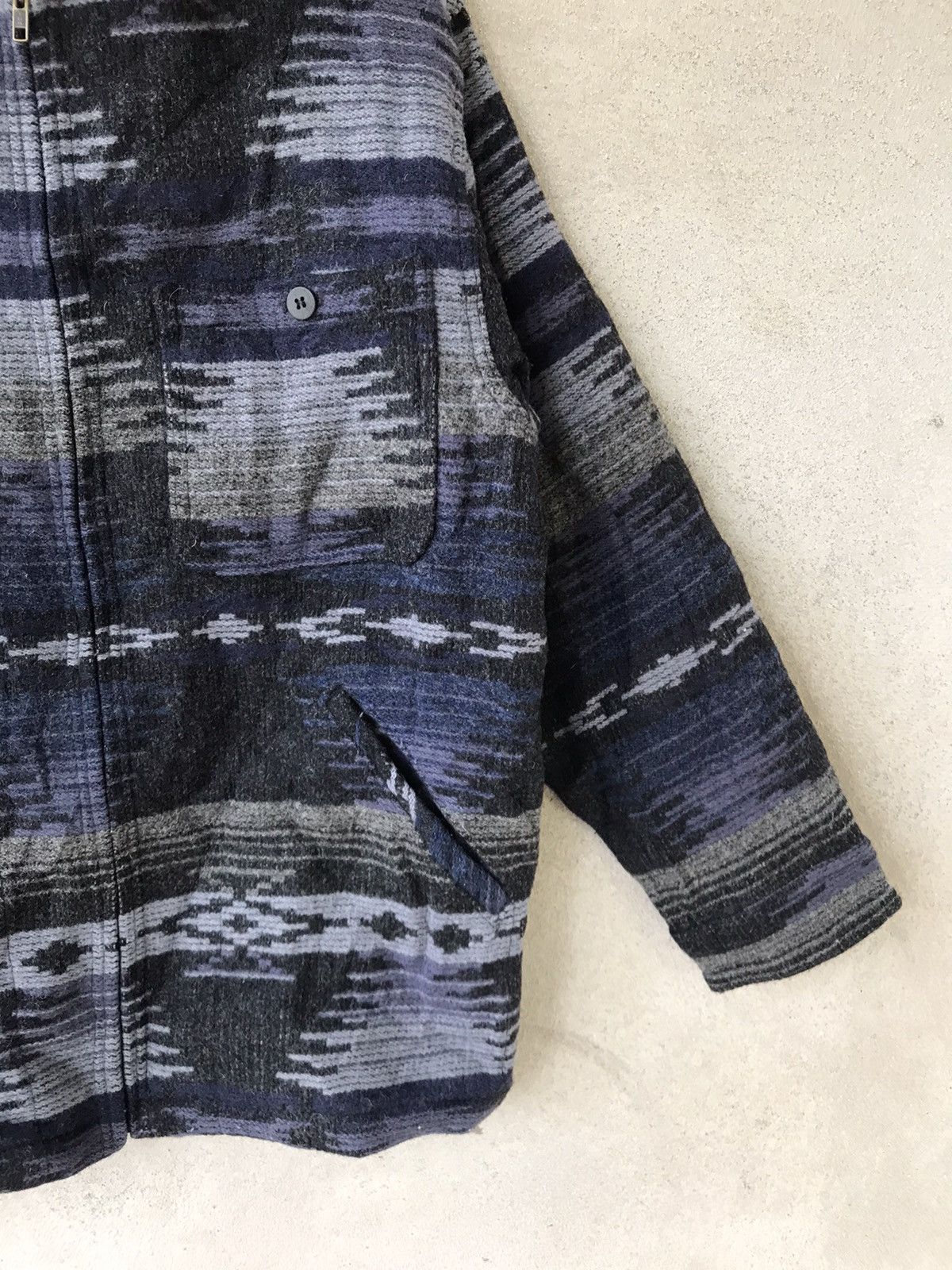 Woolrich Woolen Mills RARE VINTAGE WOOLRICH NATIVE STYLE JACKET Size US M / EU 48-50 / 2 - 11 Thumbnail