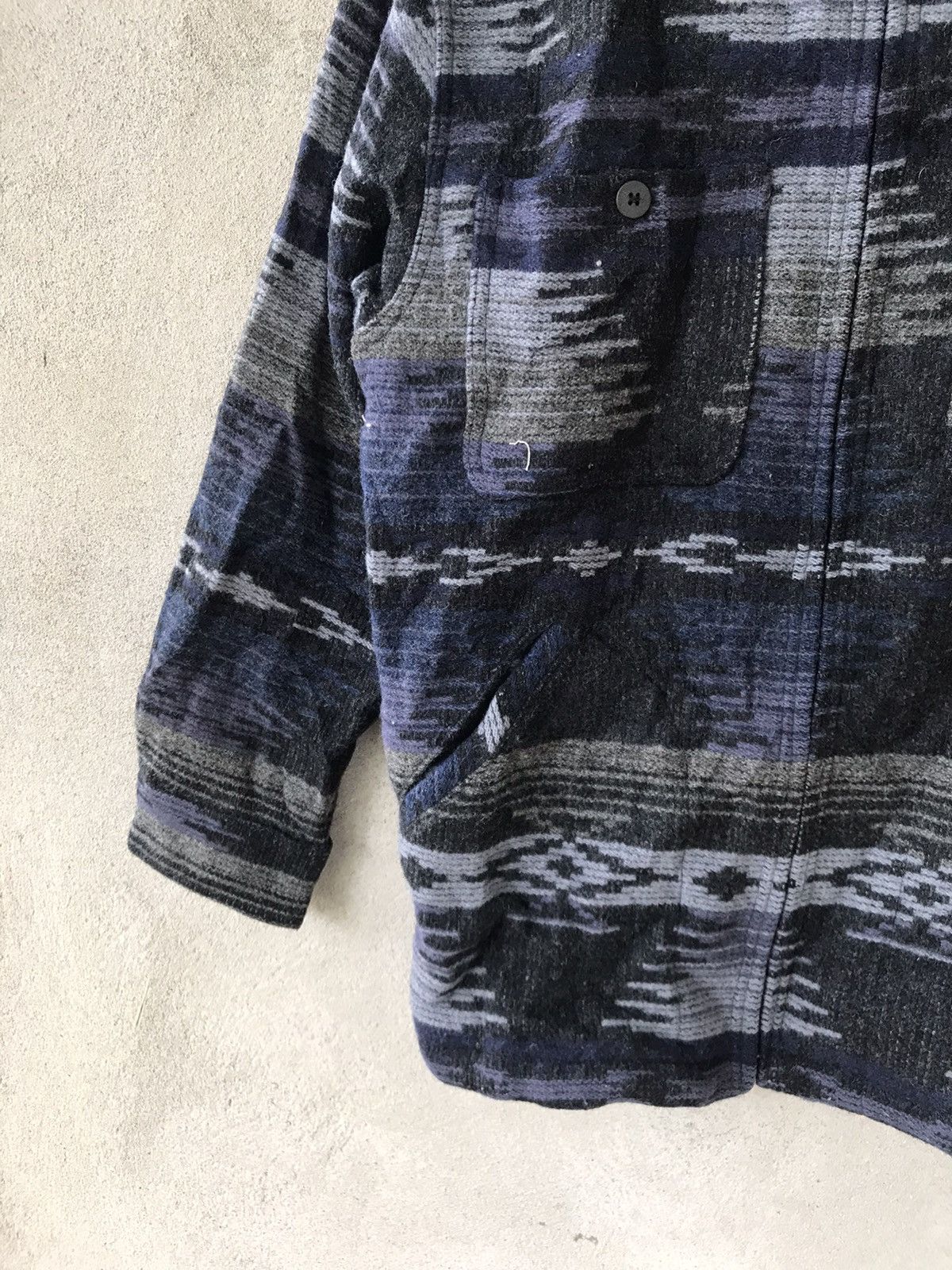 Woolrich Woolen Mills RARE VINTAGE WOOLRICH NATIVE STYLE JACKET Size US M / EU 48-50 / 2 - 12 Thumbnail