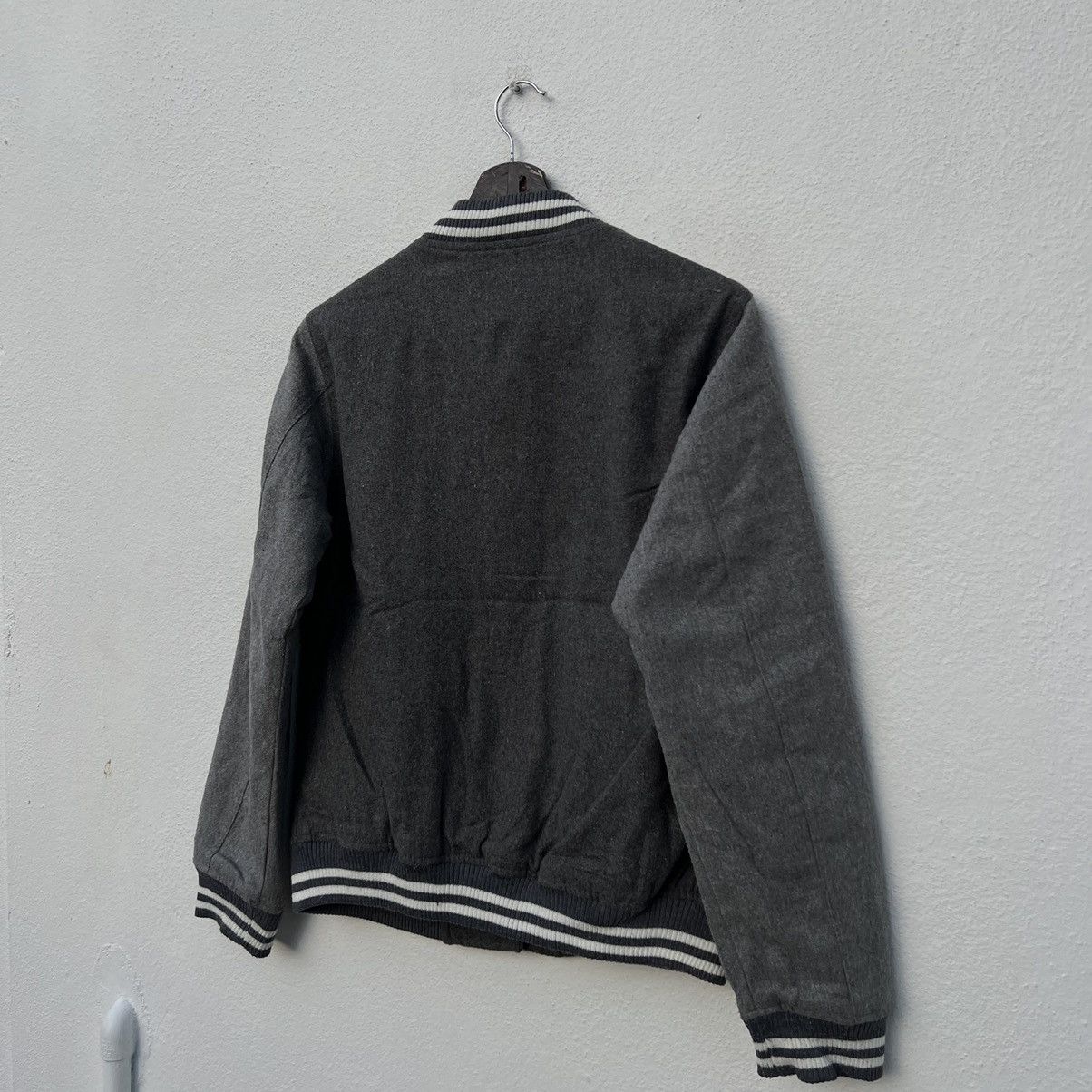Harris Tweed VINTAGE HARRIS TWEED WOOL VARSITY JACKET JAPAN Size S / US 4 / IT 40 - 8 Thumbnail