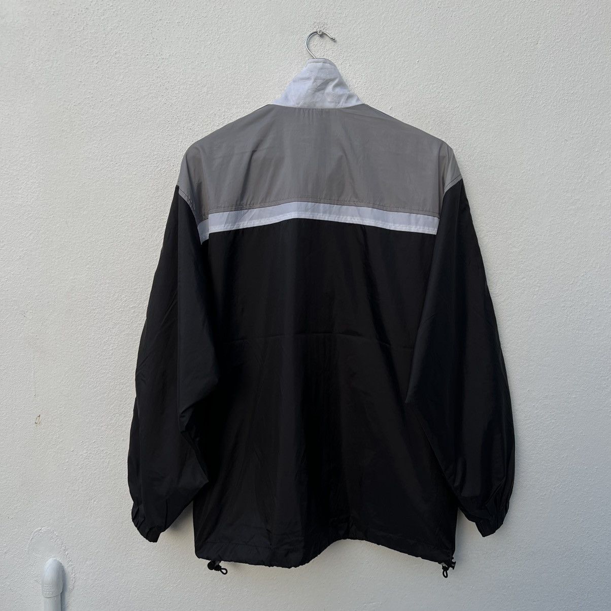 Adidas VINTAGE ADIDAS WINDBREAKER JACKET BIG LOGO ZIPPER Size US M / EU 48-50 / 2 - 8 Thumbnail