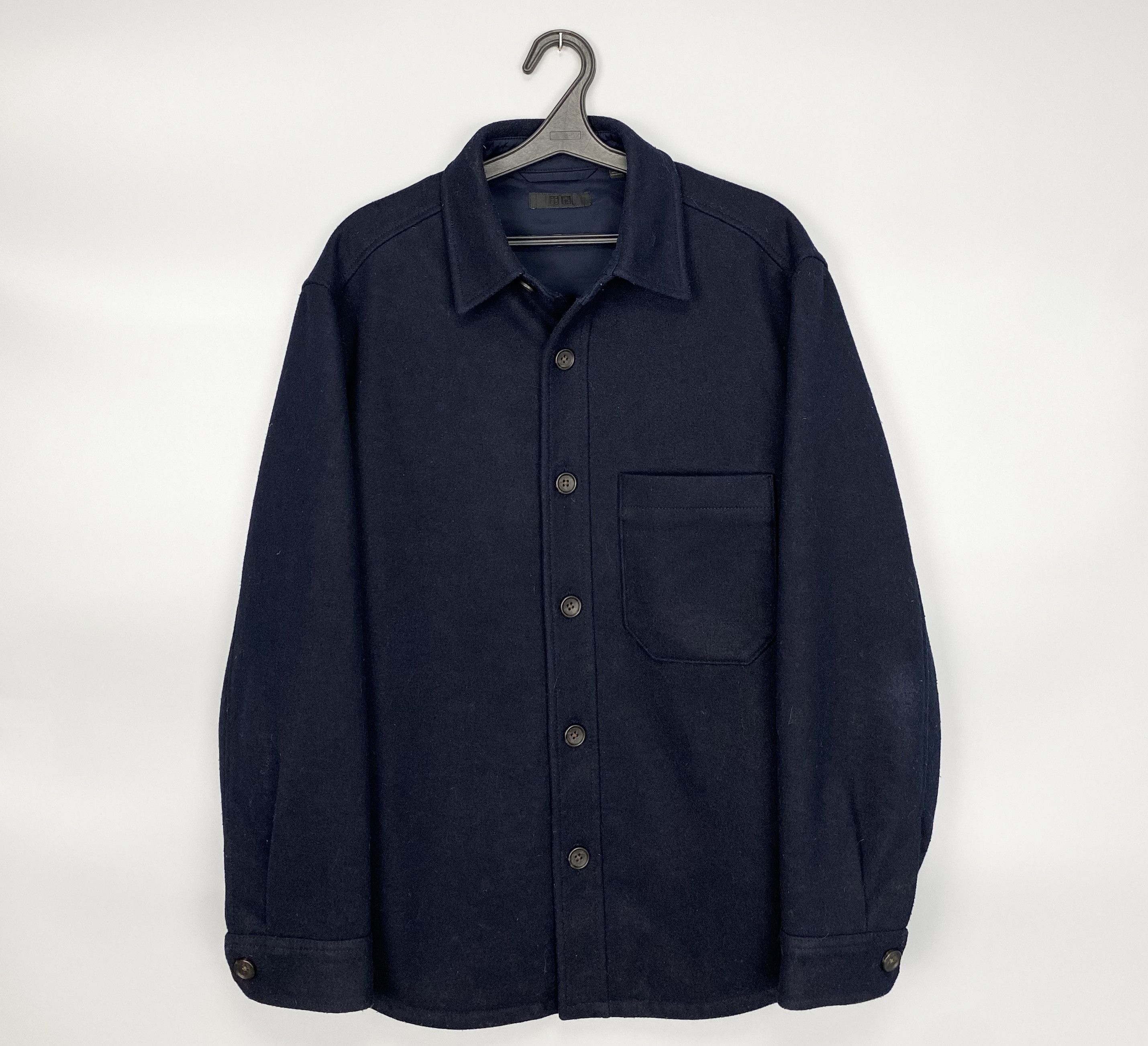 Uniqlo Uniqlo One Pocket Warm Overshirt Navy Size US S / EU 44-46 / 1 - 1 Thumbnail