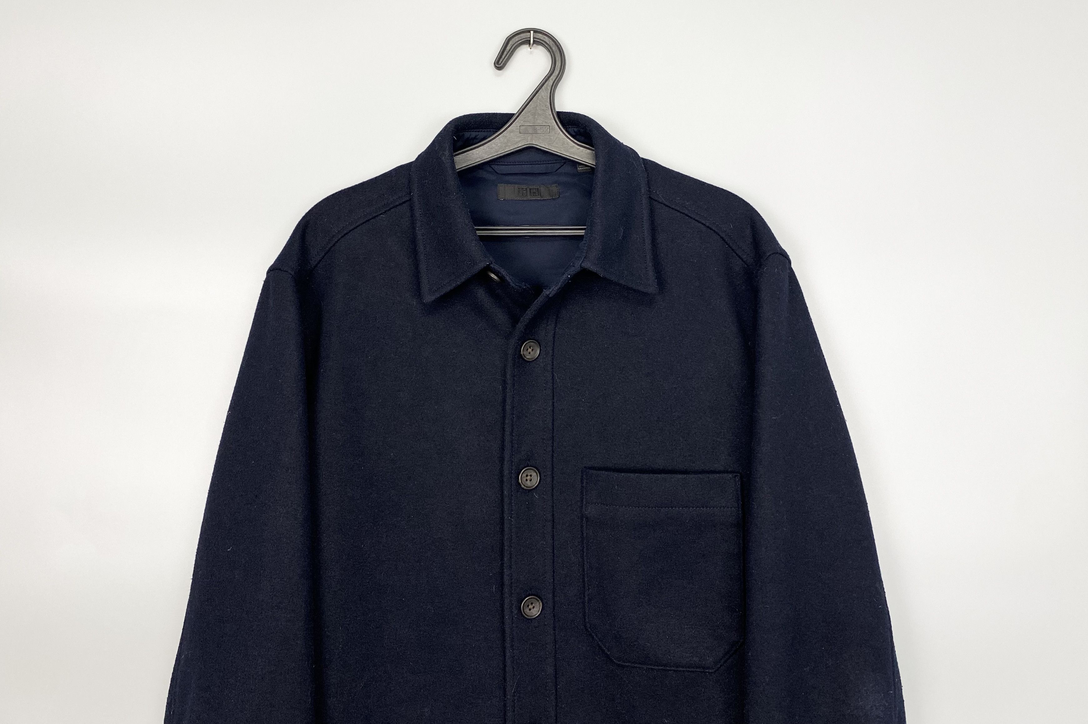 Uniqlo Uniqlo One Pocket Warm Overshirt Navy Size US S / EU 44-46 / 1 - 2 Thumbnail
