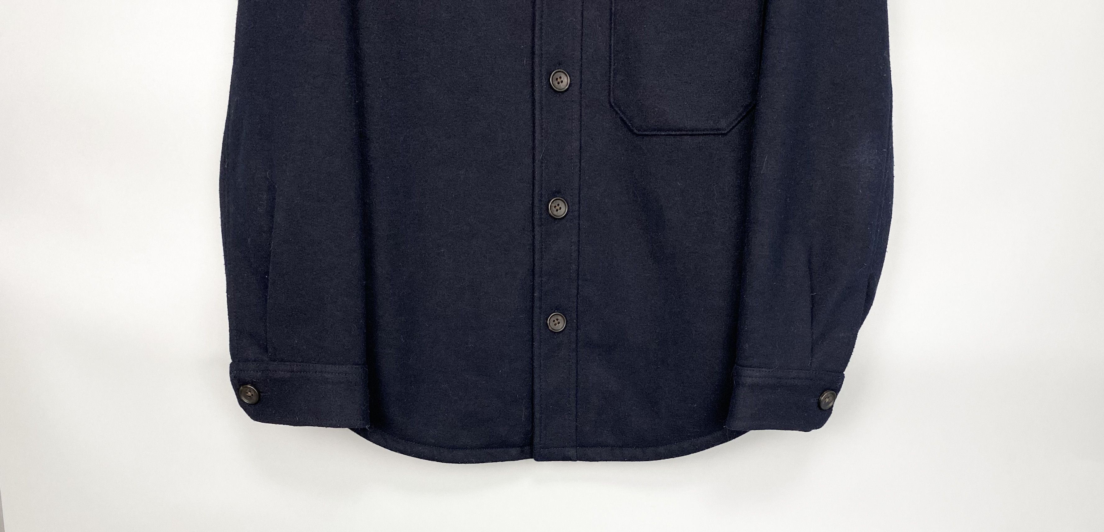 Uniqlo Uniqlo One Pocket Warm Overshirt Navy Size US S / EU 44-46 / 1 - 3 Thumbnail