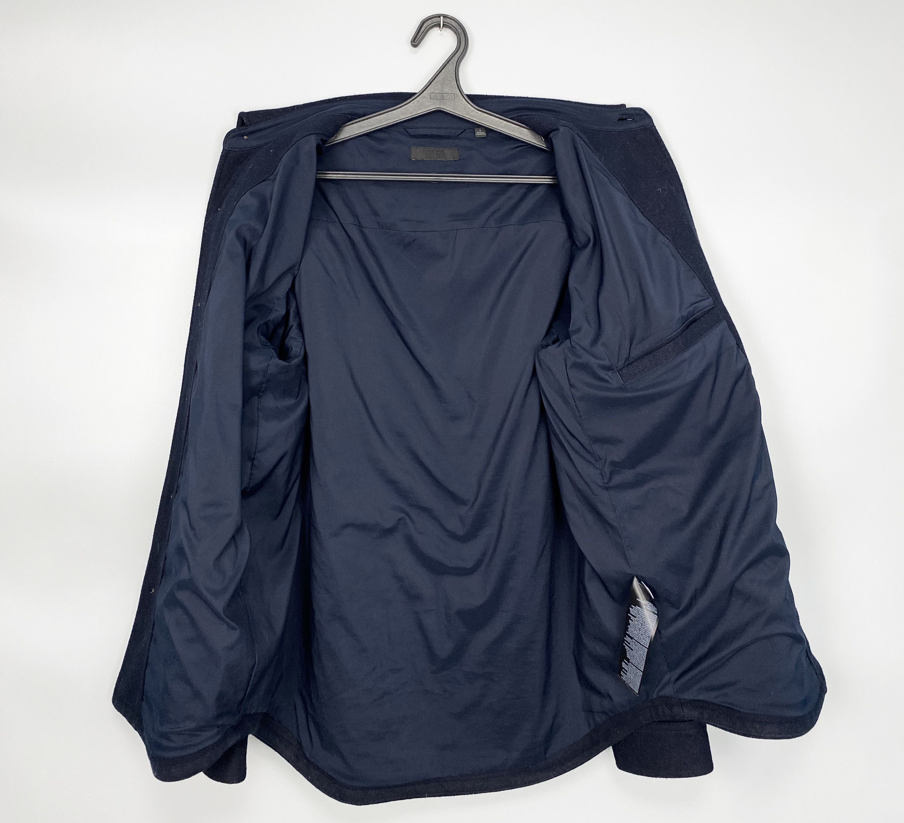 Uniqlo Uniqlo One Pocket Warm Overshirt Navy Size US S / EU 44-46 / 1 - 5 Thumbnail