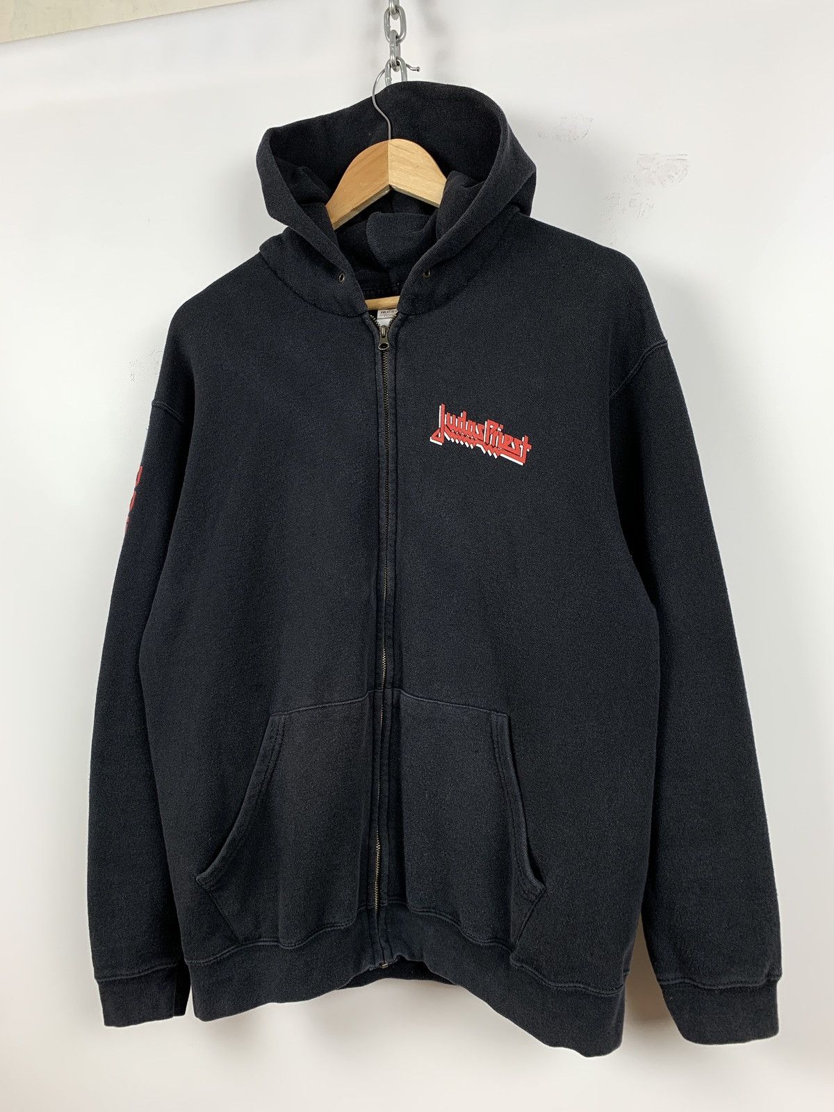 Band Tees 2017 Vintage Judas Priest British Steel Band Hoodie Size US L / EU 52-54 / 3 - 10 Thumbnail