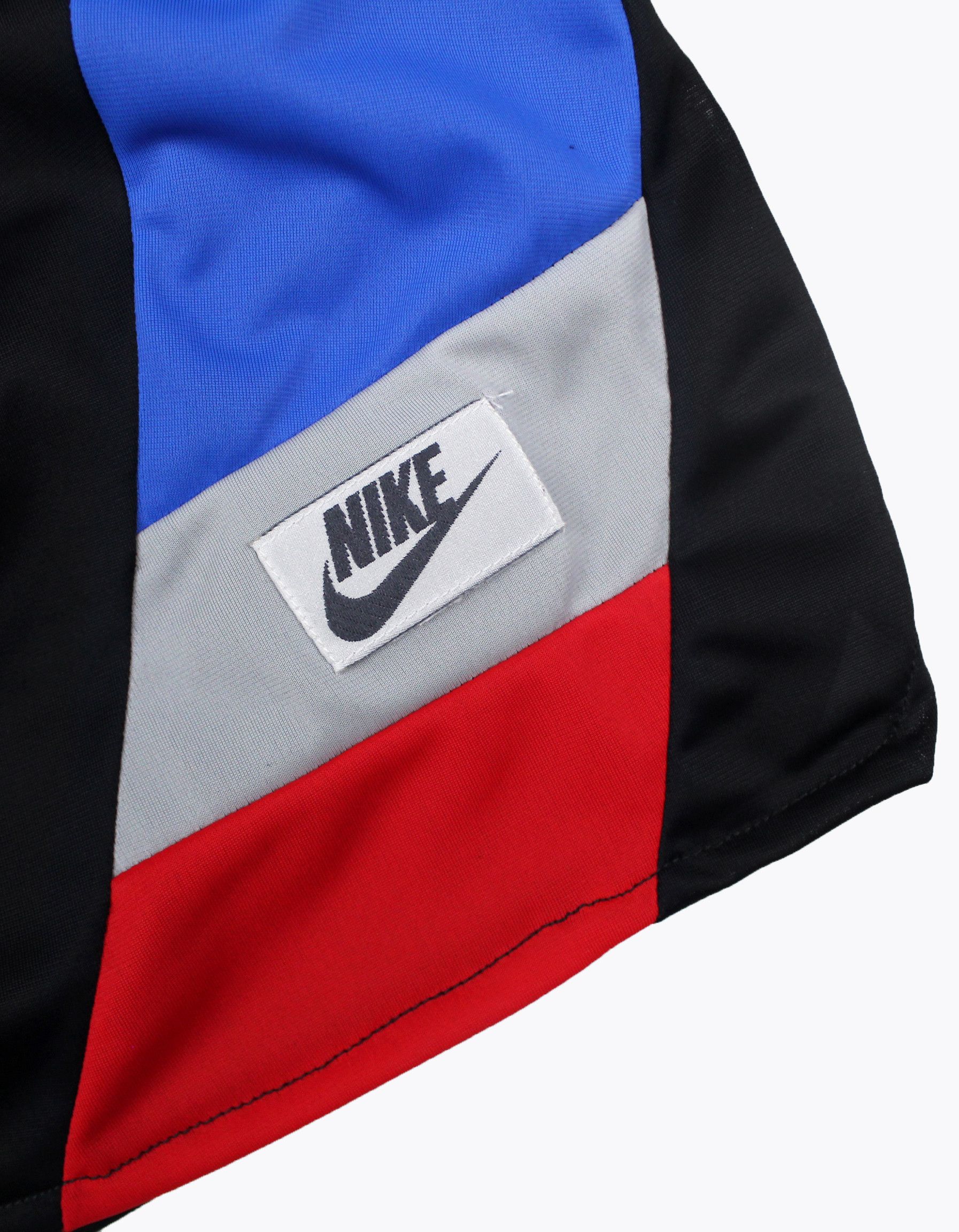 Nike NOS 80s vintage Nike shorts OG DS nylon sprinter Spain Size 26" / US 2 / IT 38 - 3 Thumbnail
