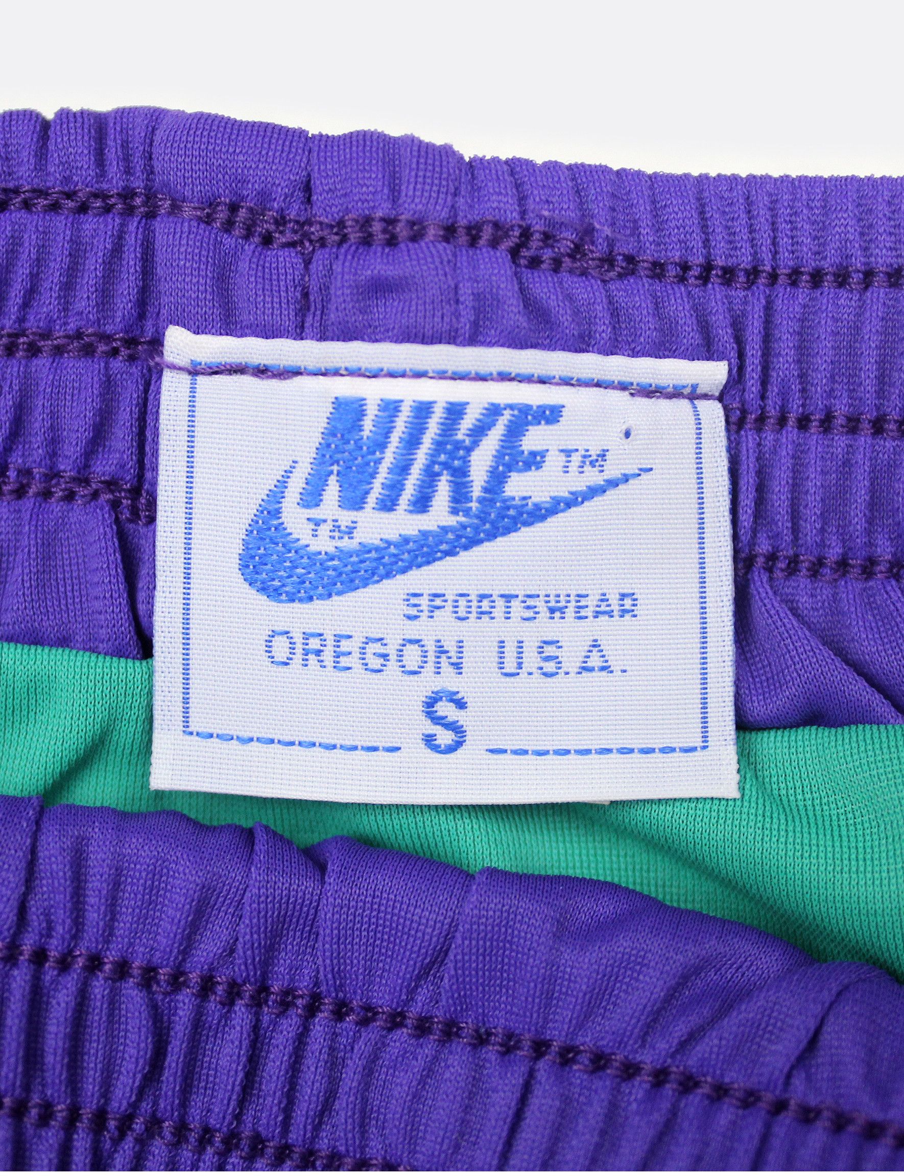 Nike NOS 80s vintage Nike shorts nylon sprinter Spain OG DS Size 26" / US 2 / IT 38 - 4 Thumbnail