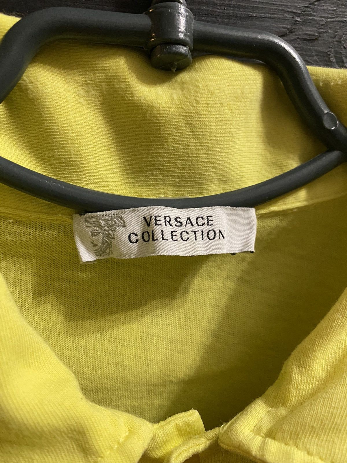 Versace Rare Luxury Polo Versace small Logo Color Yellow Size US XS / EU 42 / 0 - 4 Thumbnail