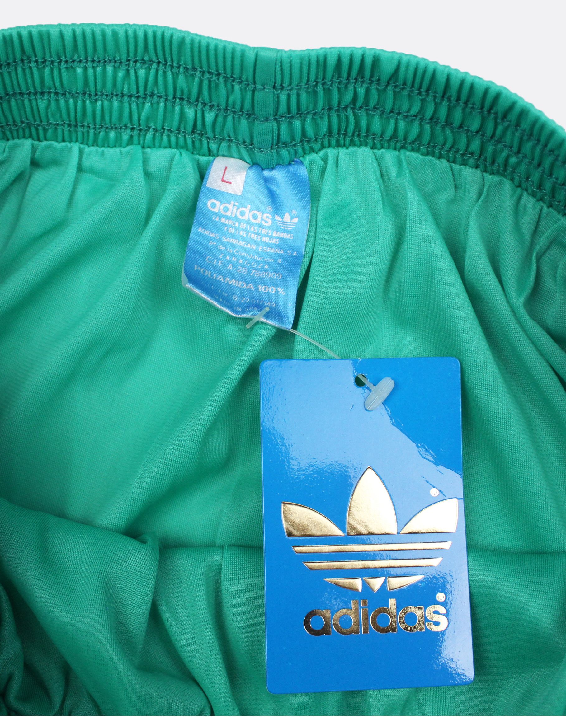 Adidas NOS 80s vintage adidas Cosmos shorts sprinter OG DS Size US 36 / EU 52 - 6 Thumbnail