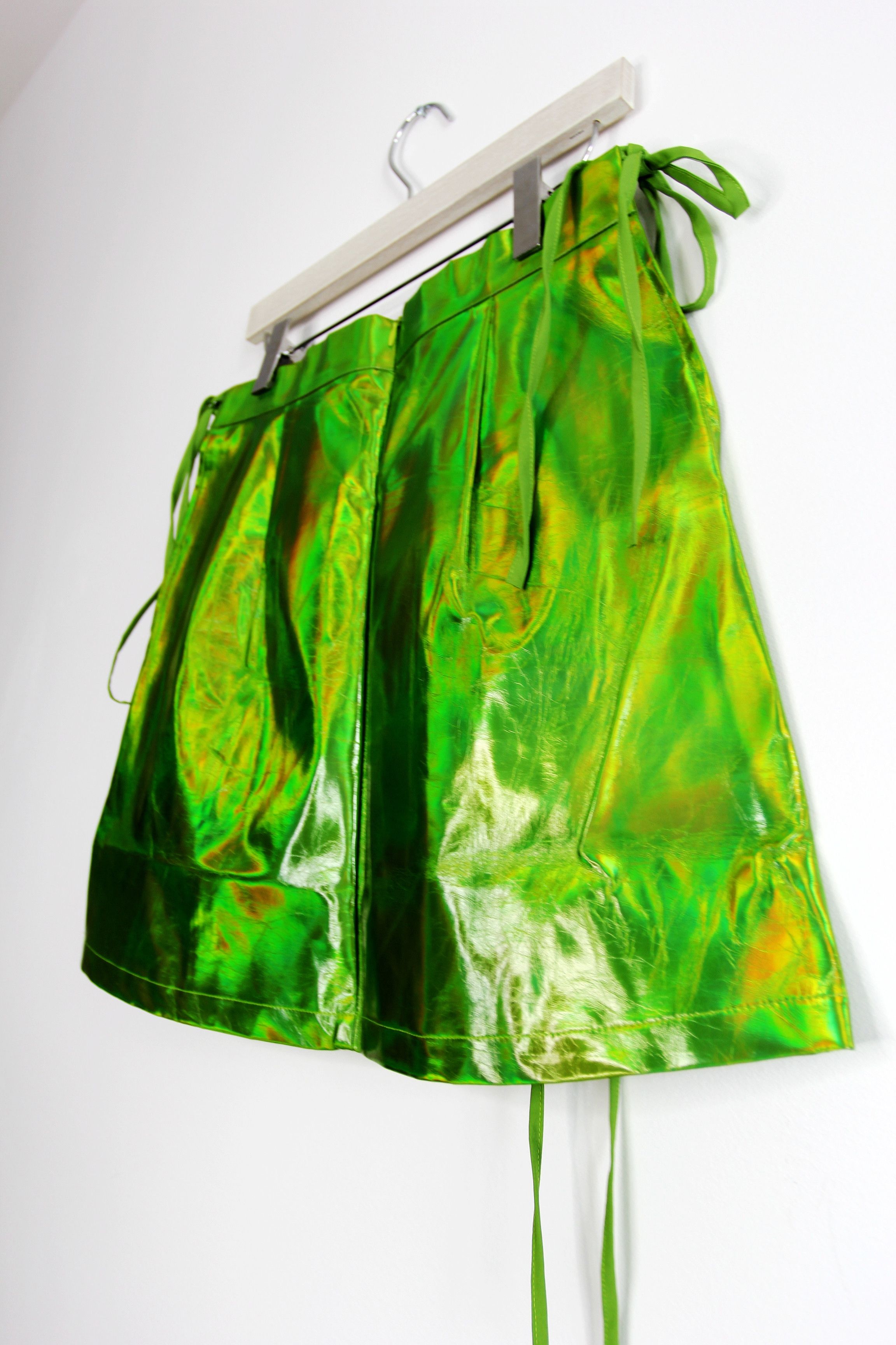 Other BNWT AW22 AMYLYNN IRIDESCENT LACED SKIRT L Size 30" / US 8 / IT 44 - 7 Thumbnail
