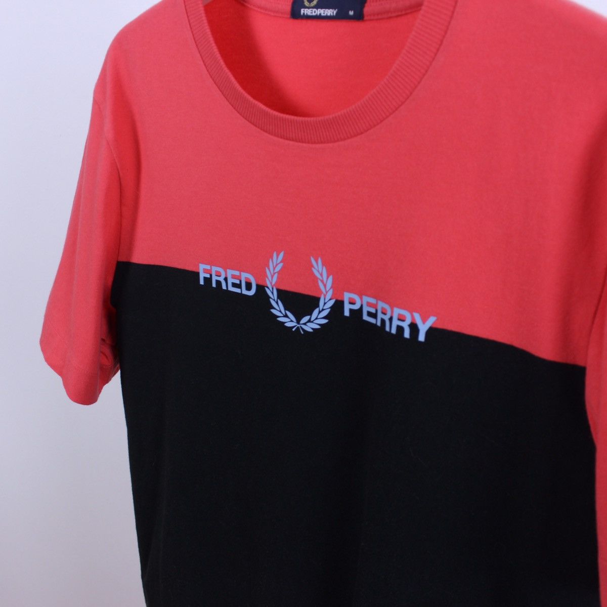 Fred Perry Fred Perry Big Logo Short Sleeve T-Shirt Size US M / EU 48-50 / 2 - 4 Thumbnail