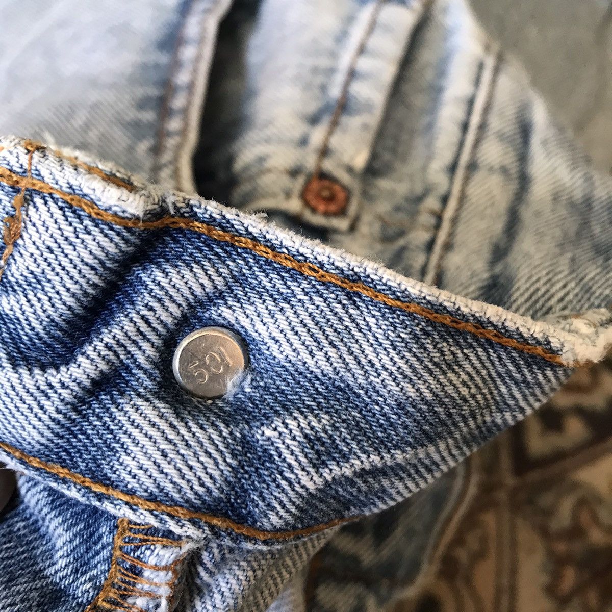 Levi's Vintage 80s Levis 501 Light Wash Nice Faded Size US 31 - 12 Thumbnail