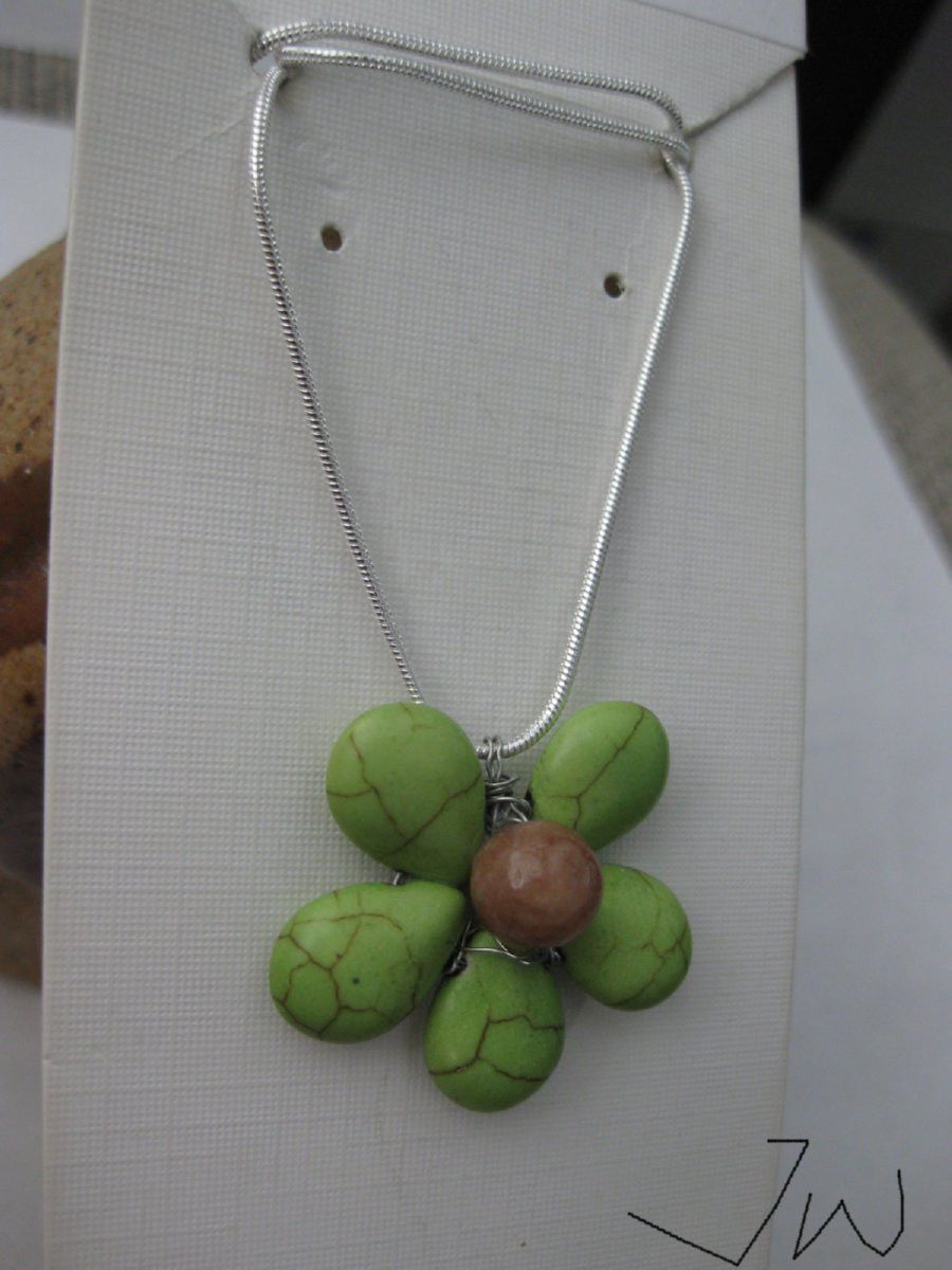 Handmade Green Turquoise Flower Necklace with Brown Bead Size ONE SIZE - 3 Thumbnail