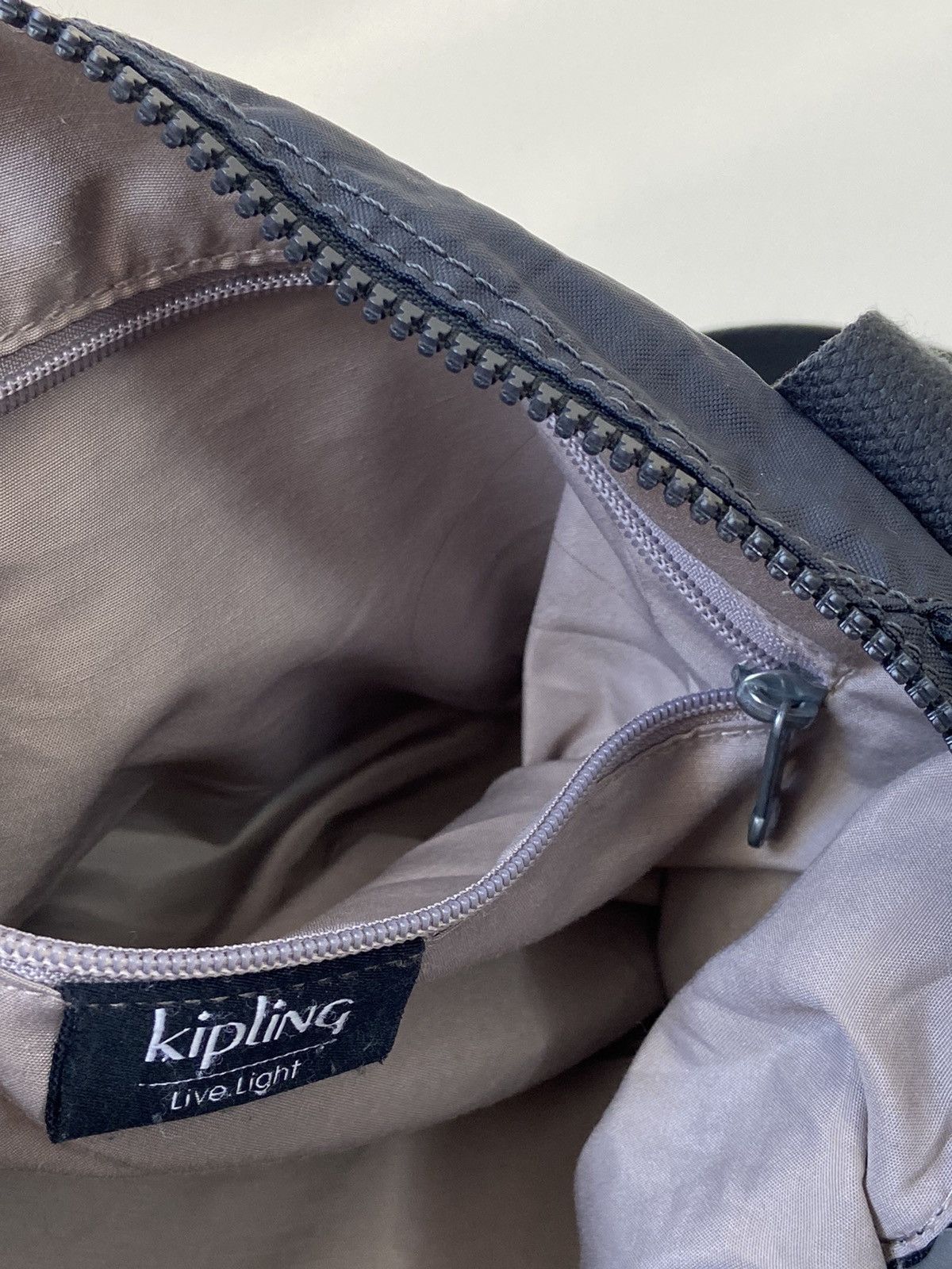 Vintage Kipling Vintage Y2K Bag Messenger Size ONE SIZE - 21 Thumbnail