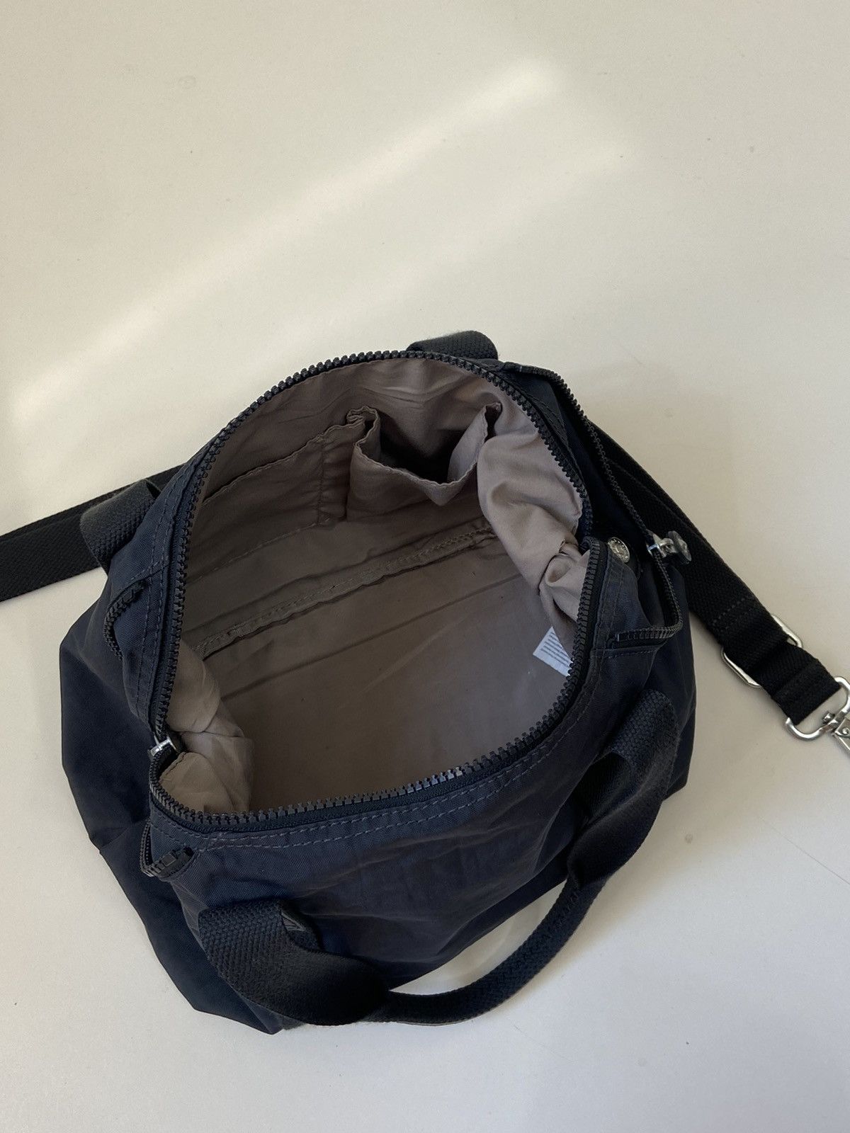 Vintage Kipling Vintage Y2K Bag Messenger Size ONE SIZE - 14 Thumbnail