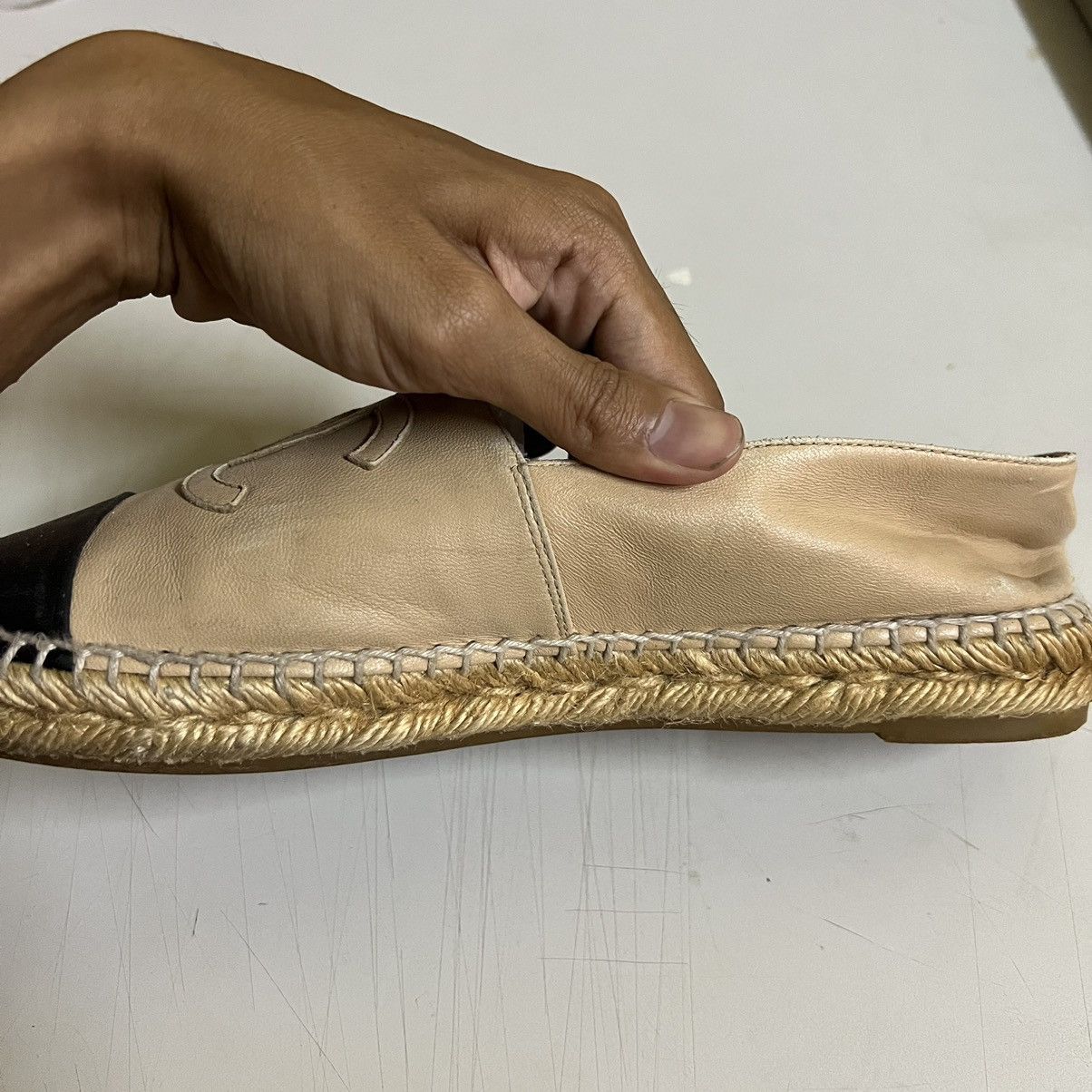 Chanel Chanel Espadrilles Lamb Skin Slip On Beige And Black Size US 9 / IT 39 - 6 Thumbnail