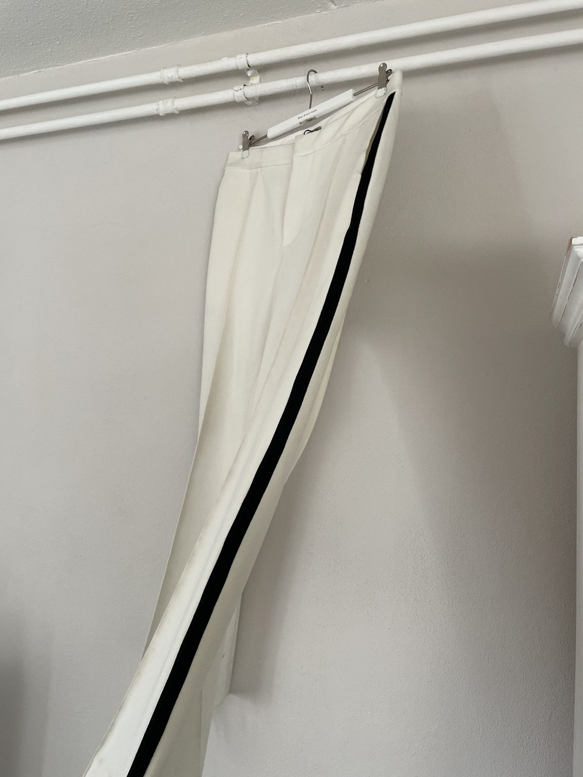 Bottega Veneta FW17 White Pants with Black Side Stripe Size US 32 / EU 48 - 4 Thumbnail