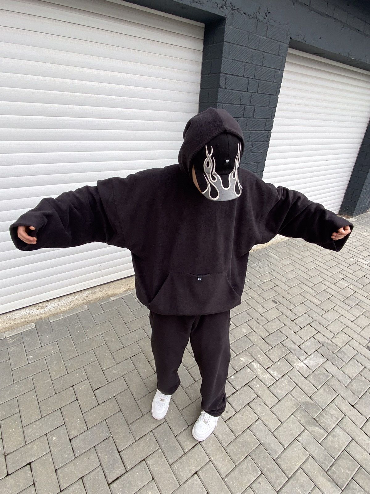 Gap × Yeezy Yeezy Gap Polar Fleece Padded Hoodie by Balenciaga Size US L / EU 52-54 / 3 - 9 Thumbnail