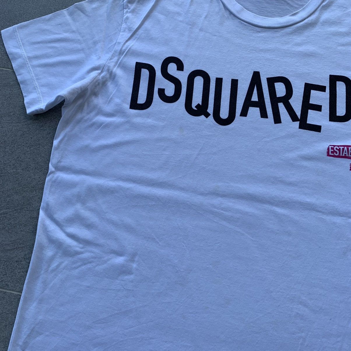 Dsquared2 DSQUARED2 t shirt spell out big logo.. Size US L / EU 52-54 / 3 - 10 Thumbnail