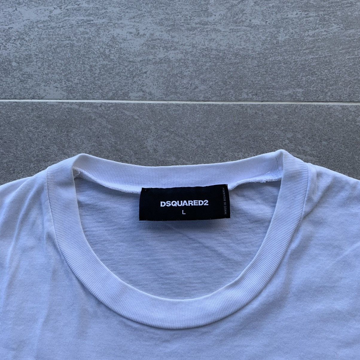 Dsquared2 DSQUARED2 t shirt spell out big logo.. Size US L / EU 52-54 / 3 - 6 Thumbnail