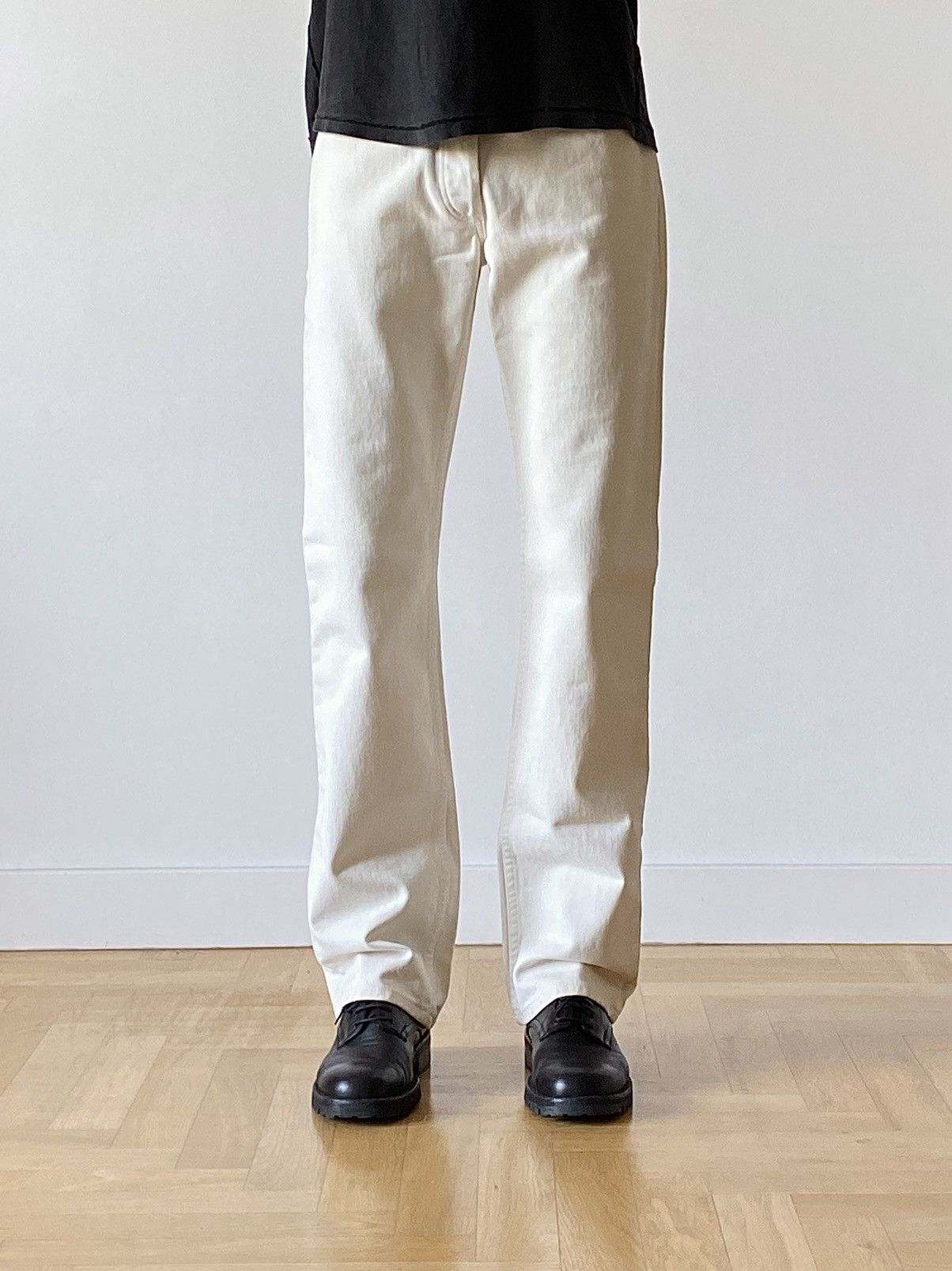 【テトリス】HELMUT LANG ホワイトデニム HELMUT LANG(ヘルムートラング) ペイント加工デニムパンツ