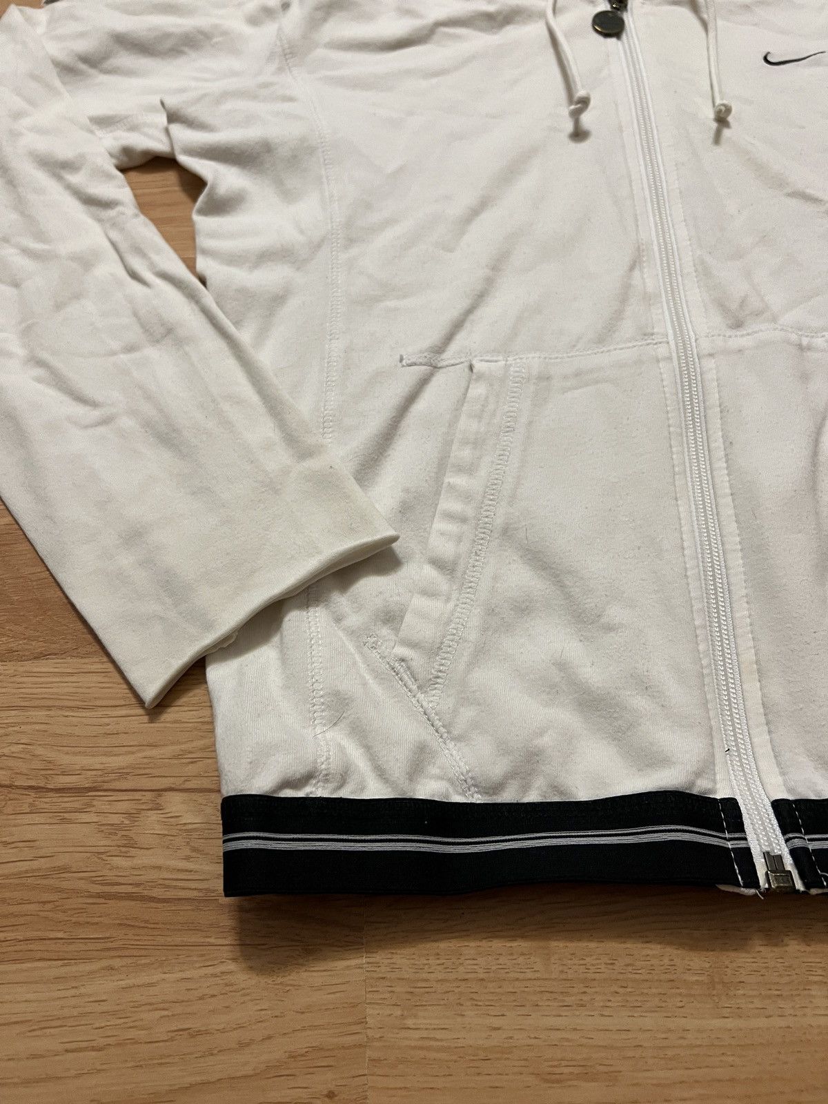 Nike Hoodie Nike vintage central logo central swoosh retro y2k Size S / US 4 / IT 40 - 5 Thumbnail