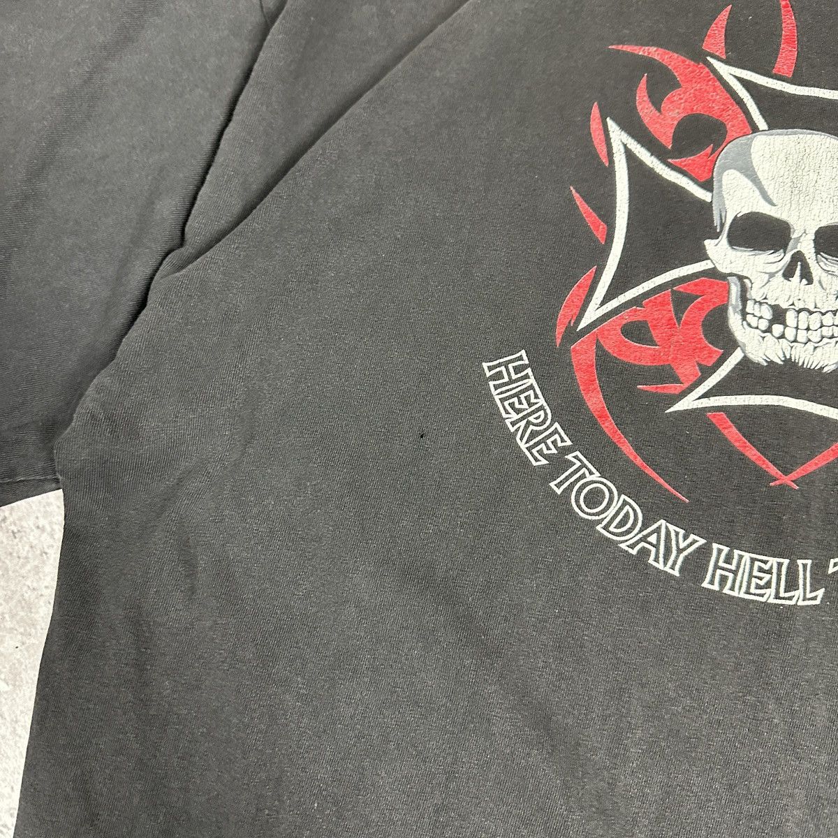 Vintage Vintage 90s West Coast Choppers Here Today Hell Tomorrow tee Size US XXL / EU 58 / 5 - 9 Thumbnail