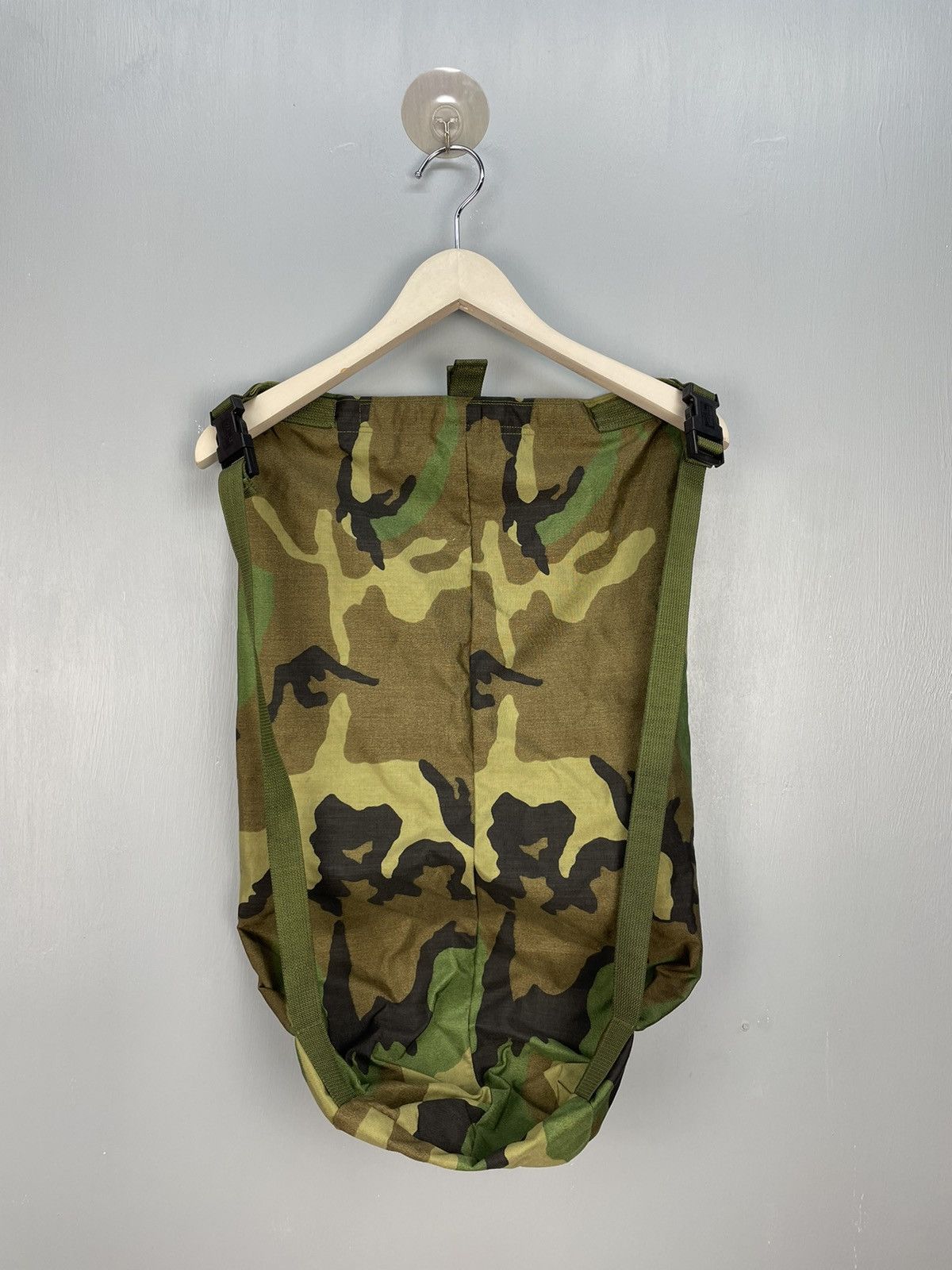 Other US Army Bag carrying protective camo backpack Size ONE SIZE - 2 Thumbnail