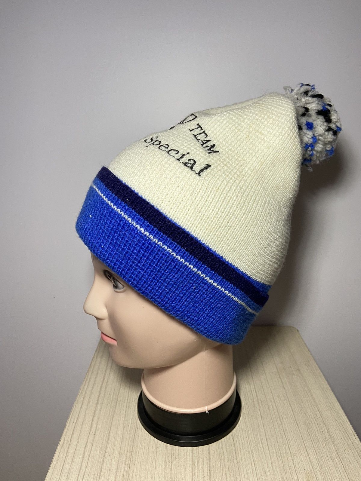 Japanese Brand × Vintage VINTAGE RARE F-1 JOHN PLAYER SPECIAL SNOW POM HAT Size ONE SIZE - 2 Thumbnail