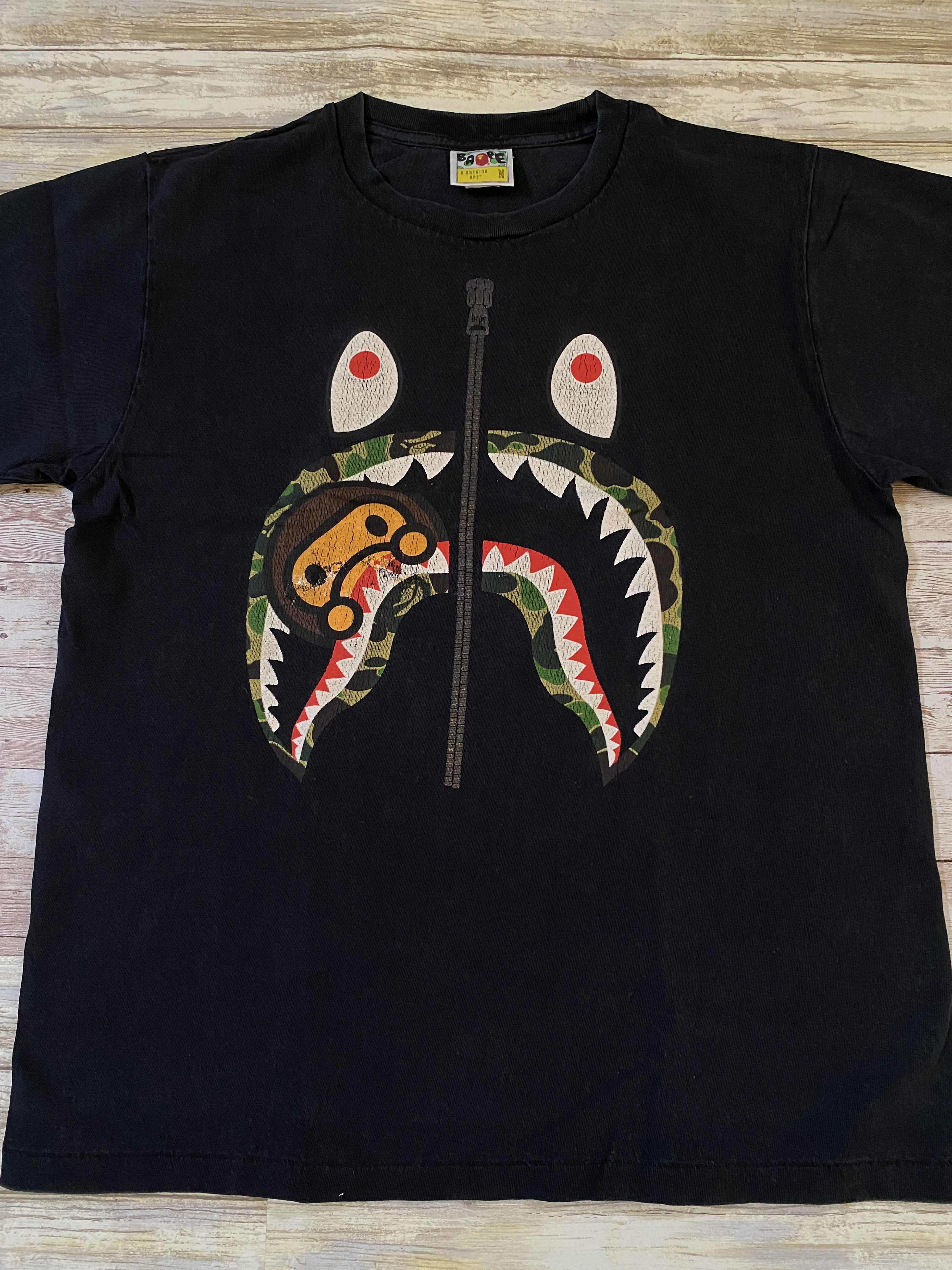 Bape ABC Camo Milo Shark Tee Size US M / EU 48-50 / 2 - 2 Thumbnail
