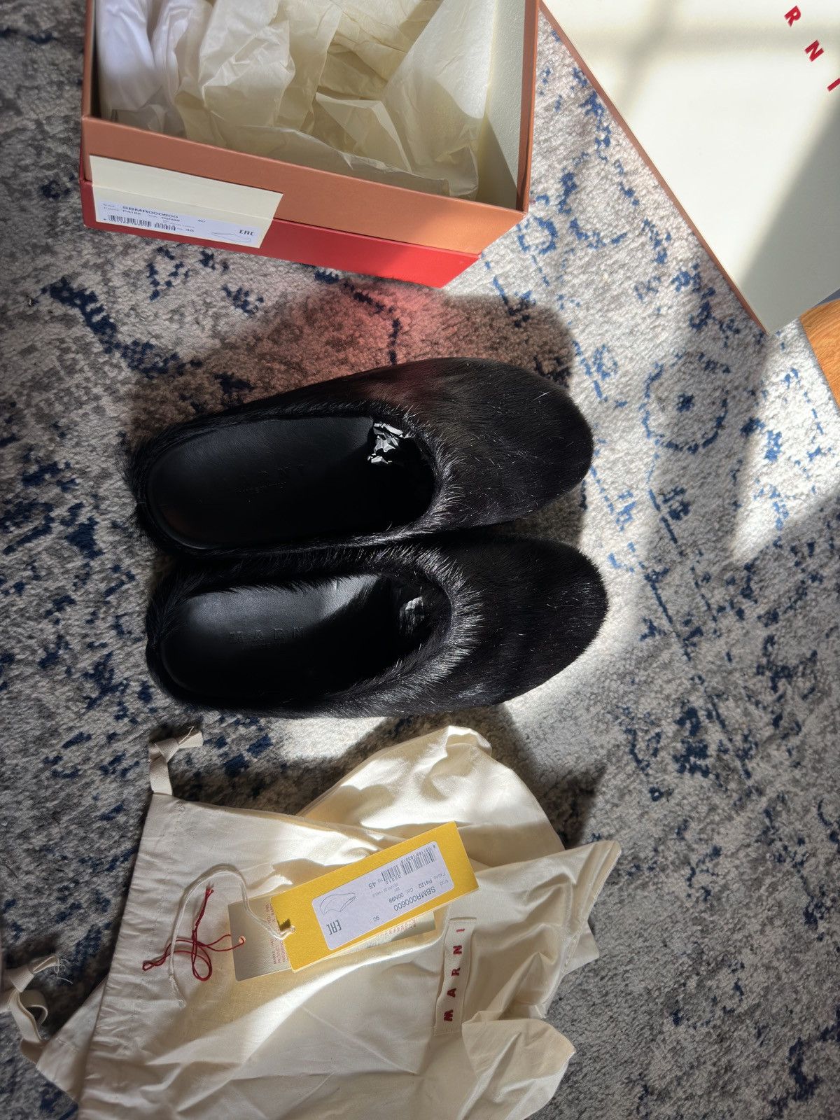 Marni BLACK LONG HAIRCALFSKIN FUSSBETT SABOT
