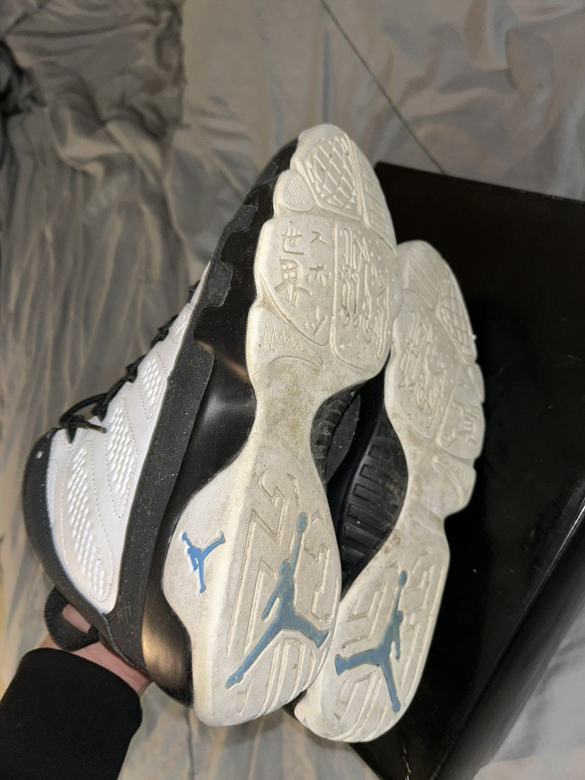 Air Jordan 9 University Blue