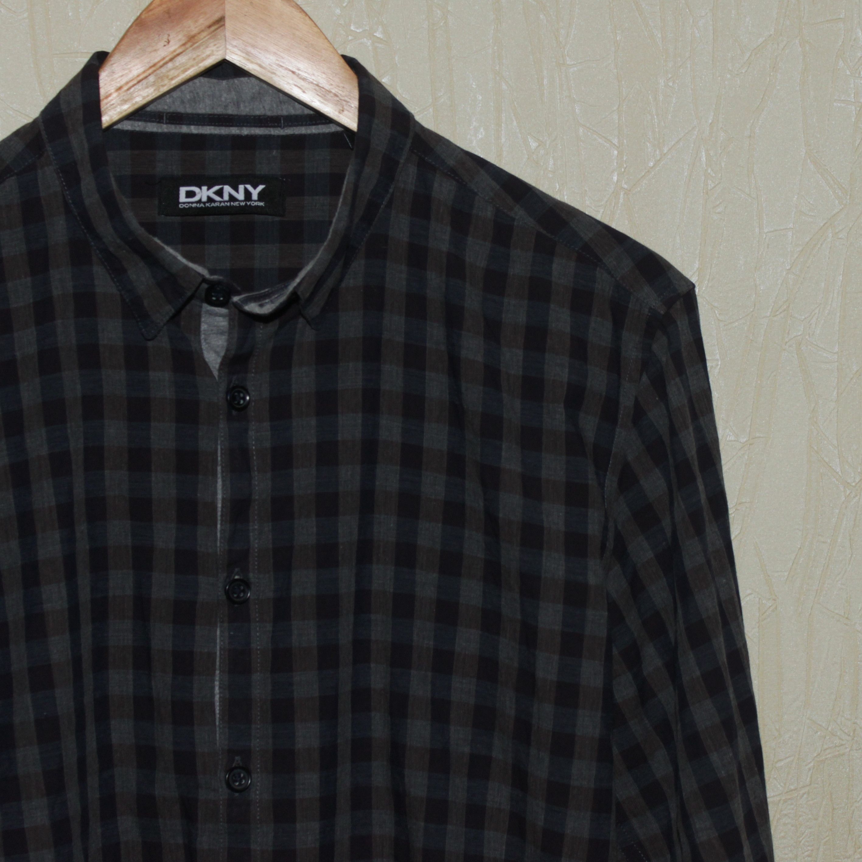 DKNY DKNY Donna Karan New York Shirt Gray Size M Cotton Size US M / EU 48-50 / 2 - 1 Thumbnail