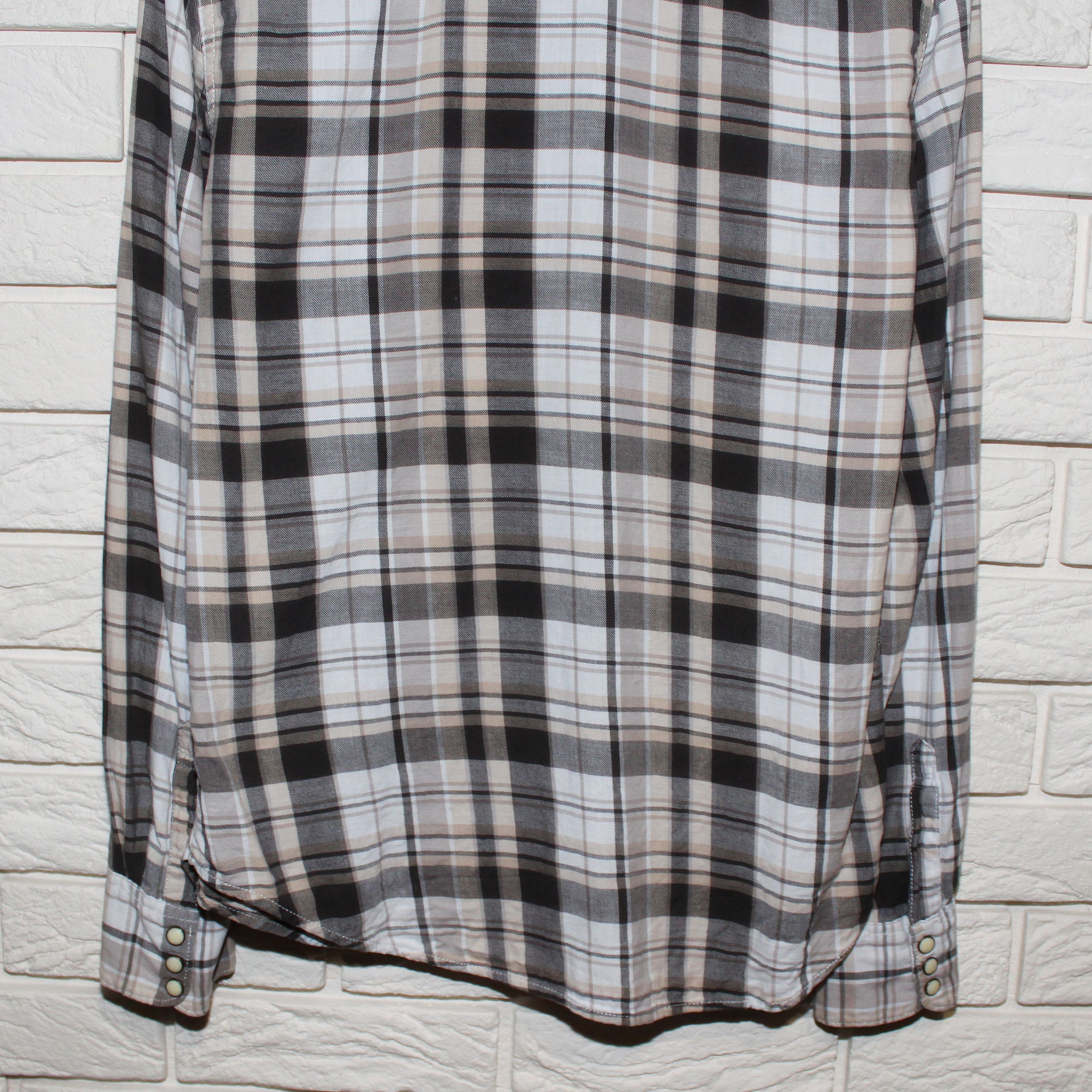 Levi's Levi's Beige Longsleeve Shirt Size M Size US M / EU 48-50 / 2 - 7 Thumbnail