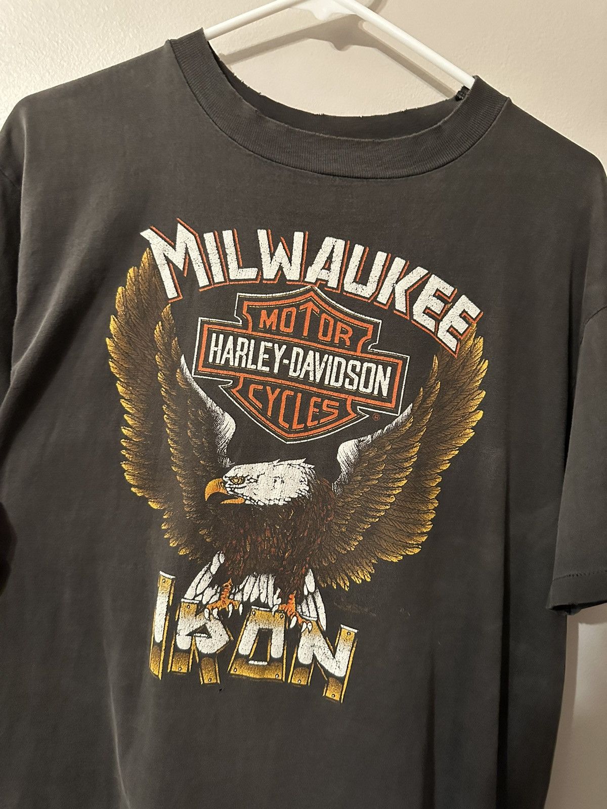 Harley Davidson × Vintage Faded Black/Grey Vintage Single-Stitch Harley T-Shirt Size US XL / EU 56 / 4 - 1 Thumbnail