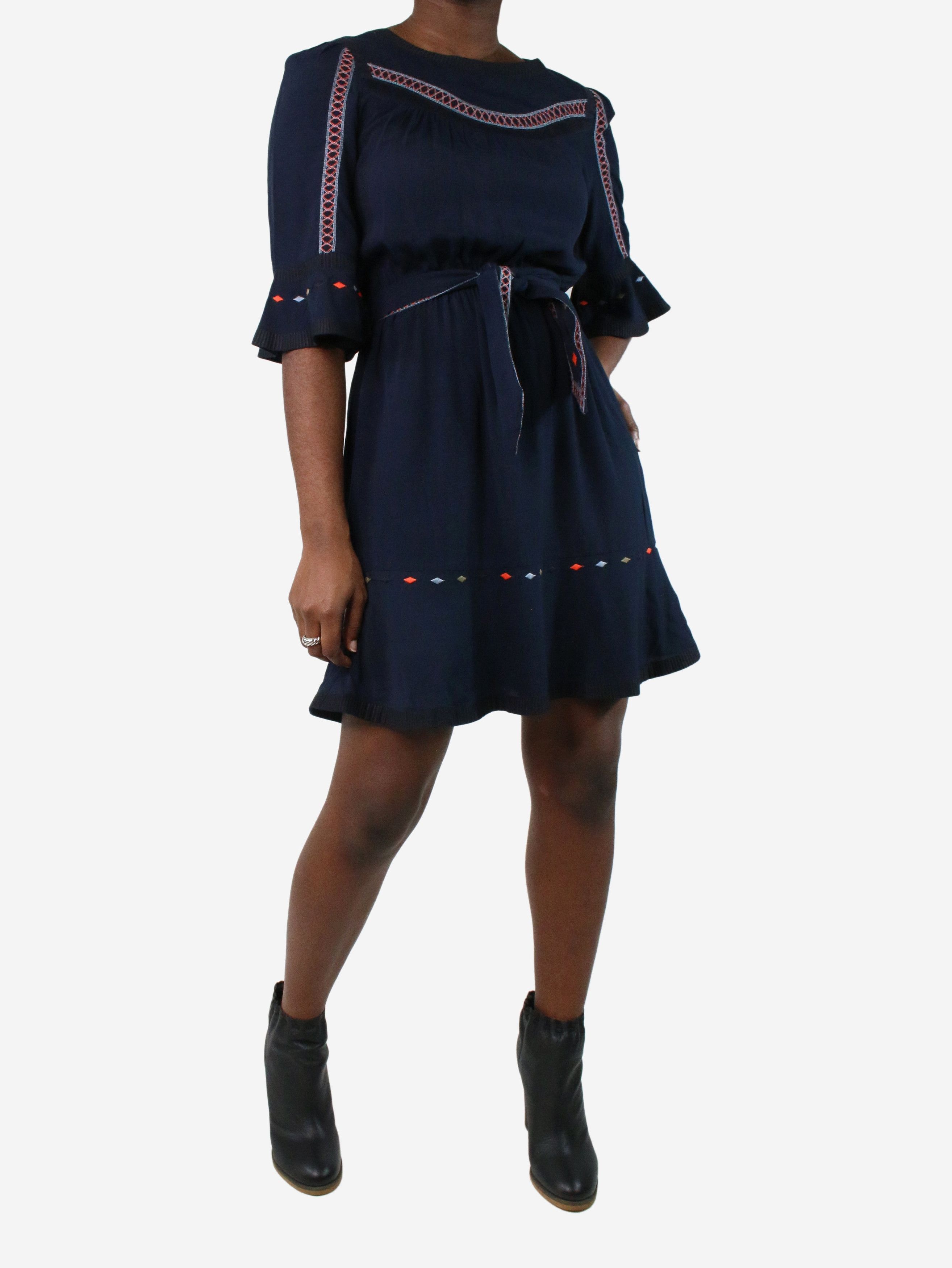 Blue short-sleeved embroidered dress with belt - size M
