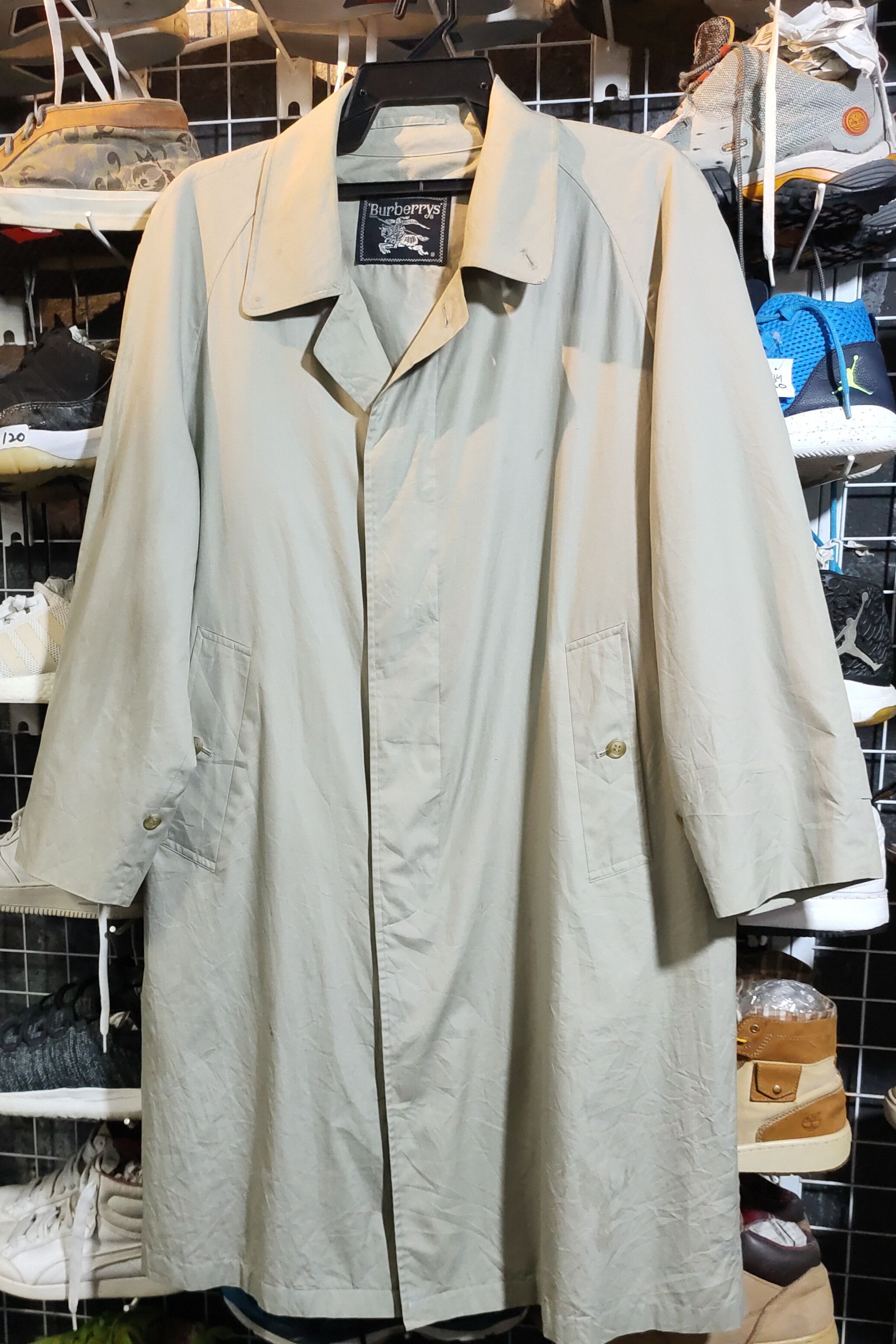Burberry Burberry London vintage tranch coat zipper jacket Size US L / EU 52-54 / 3 - 1 Thumbnail