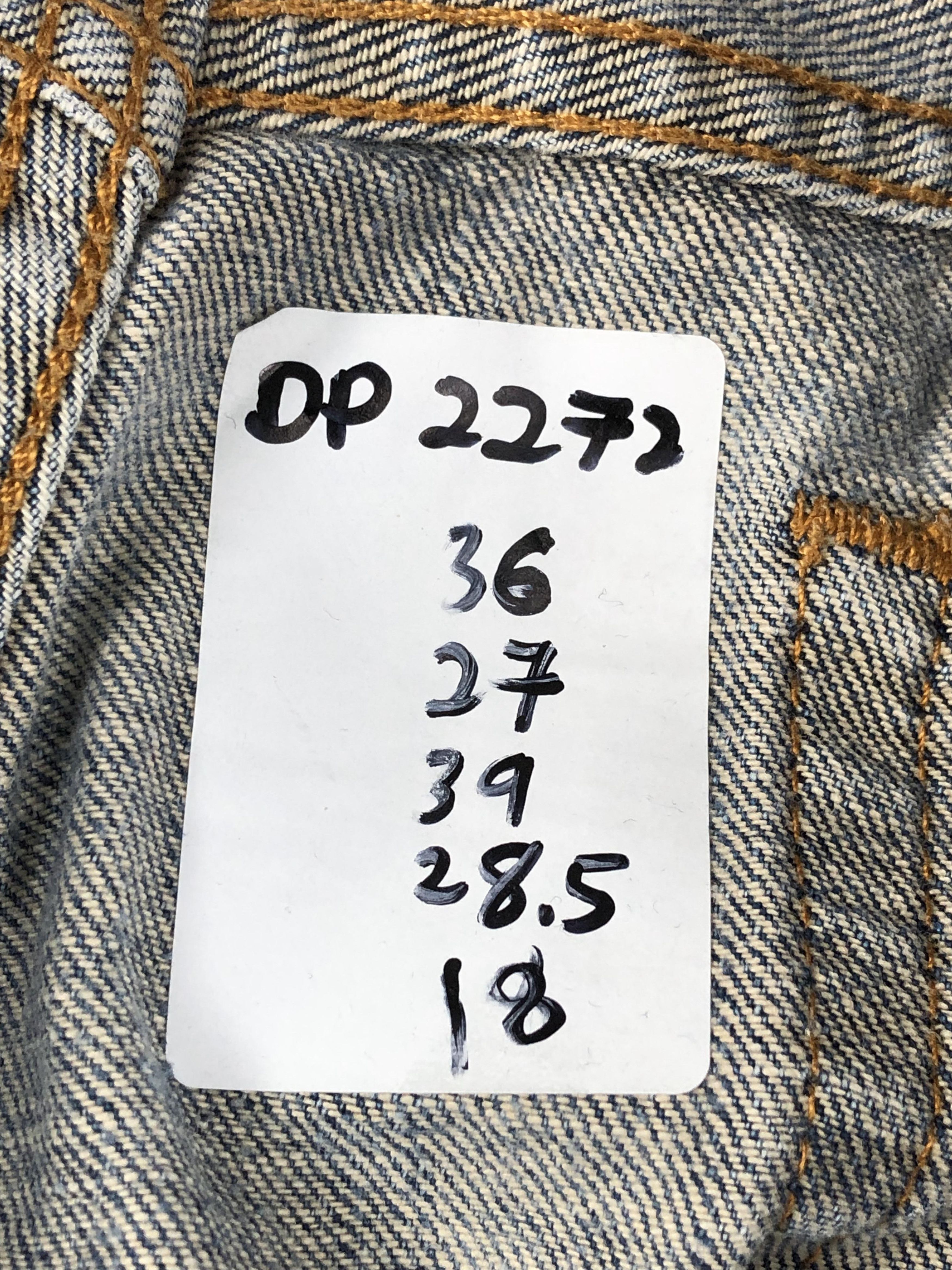 Levi's Vintage Levis 559 Faded Blue Jeans DP2272 Size US 36 / EU 52 - 22 Thumbnail