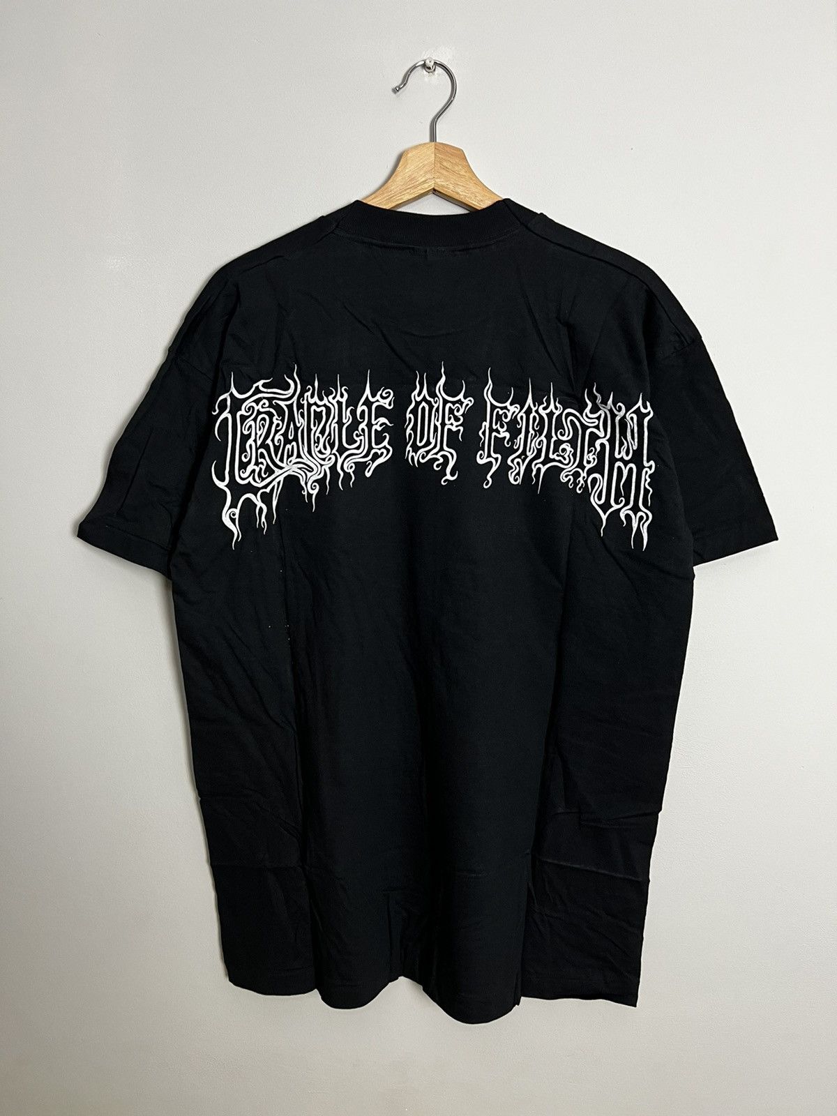 Band Tees Rate Vintage 90s Cradle Of Filth Vempire Band T-shirt Size US L / EU 52-54 / 3 - 3 Thumbnail