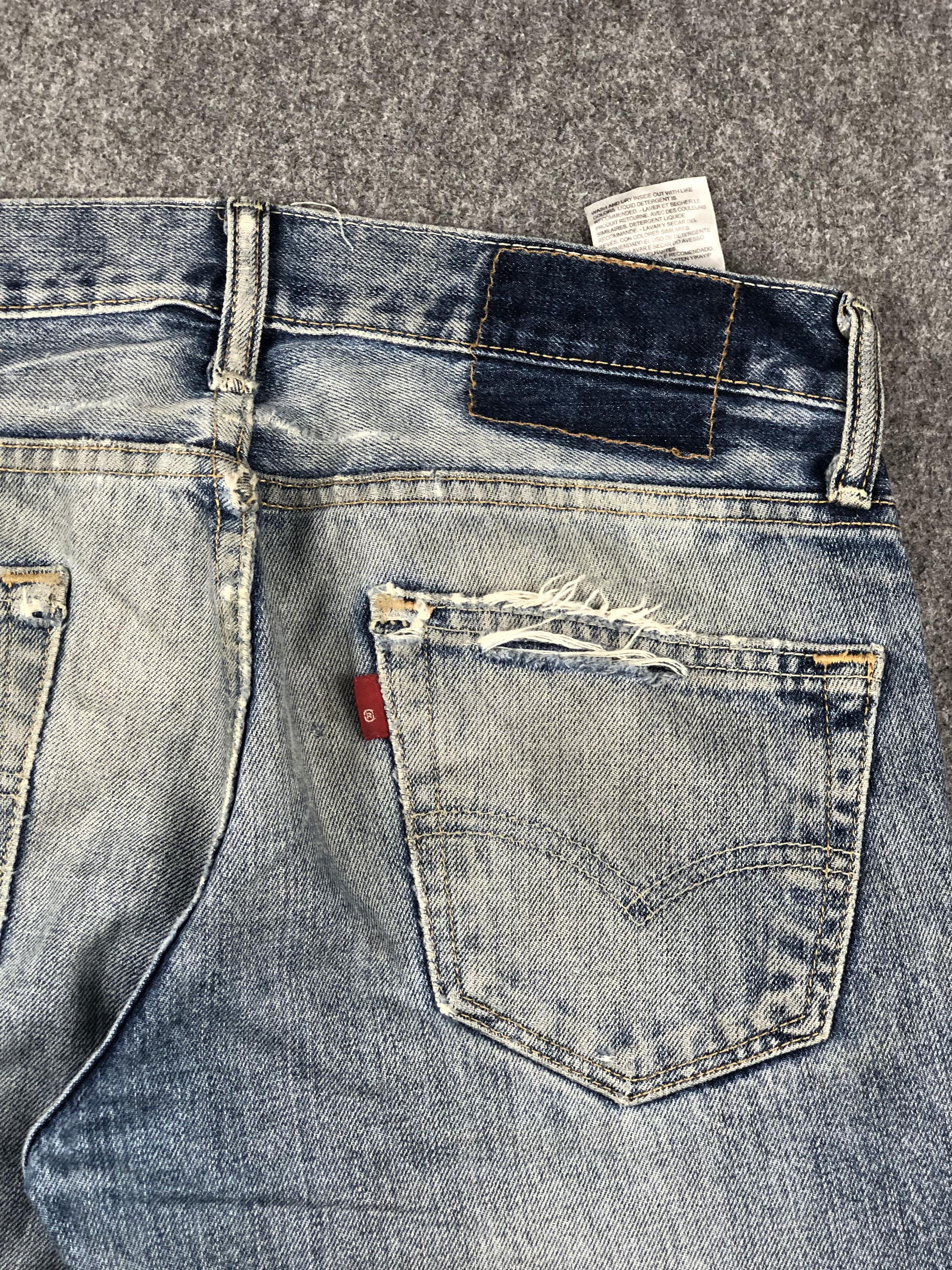 Levi's Vintage Distressed Levis 511 Faded Blue Jeans DP2274 Size US 32 / EU 48 - 18 Thumbnail
