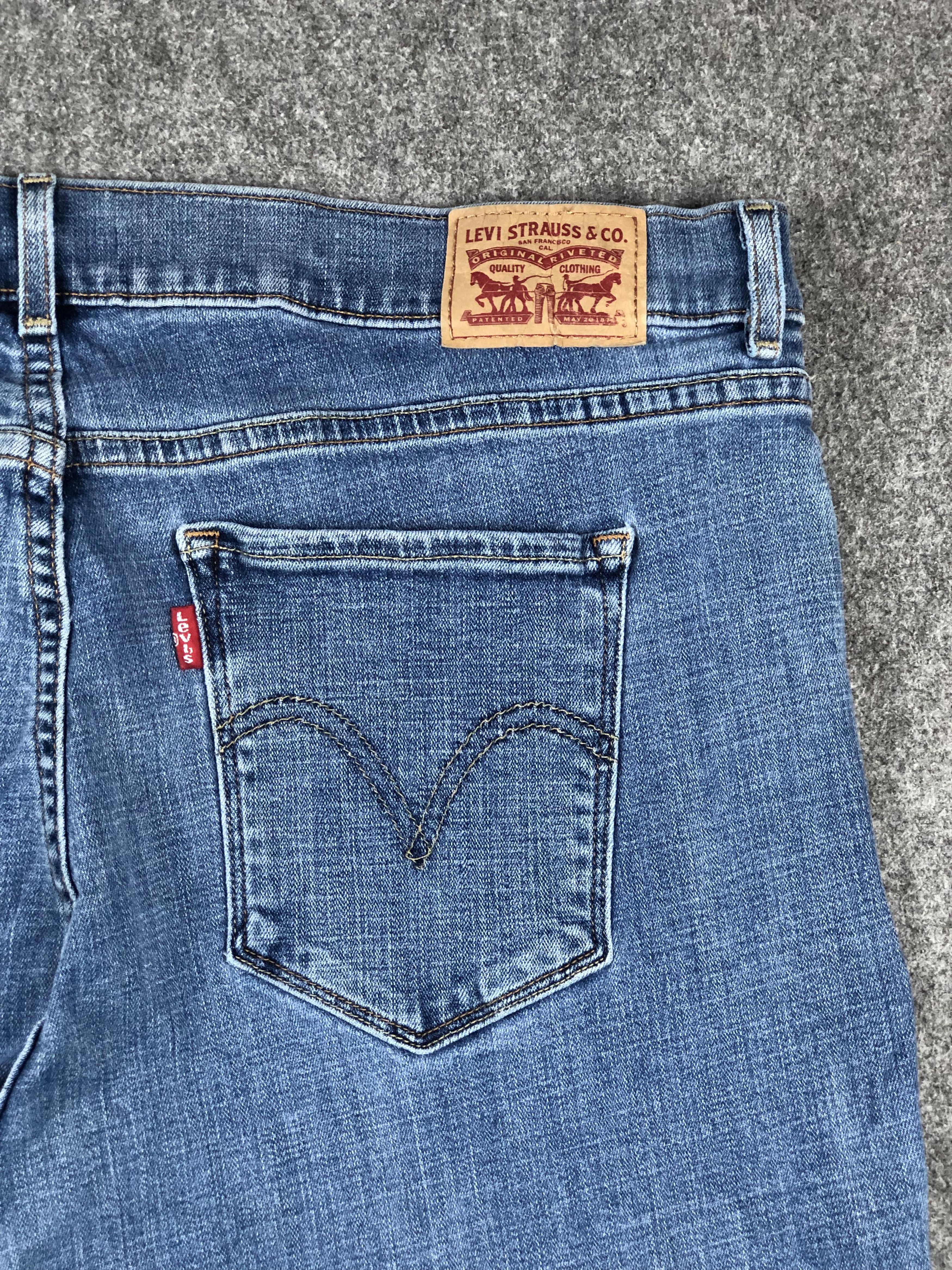 Levi's Vintage Levis Classic Flared Bootcut Jeans DP2275 Size US 36 / EU 52 - 17 Thumbnail